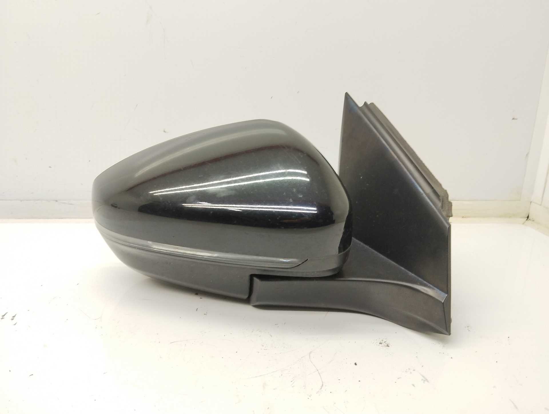 Recambio de retrovisor derecho para peugeot 3008 active referencia OEM IAM E20415163  