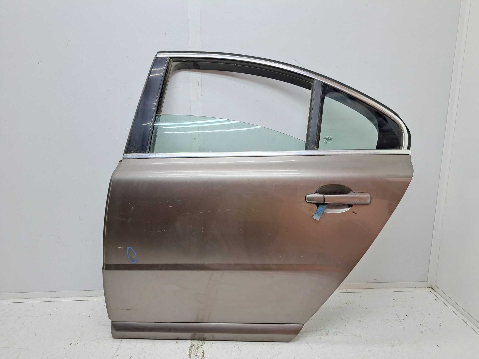 Recambio de puerta trasera izquierda para volvo s80 berlina 2.4 d referencia OEM IAM   