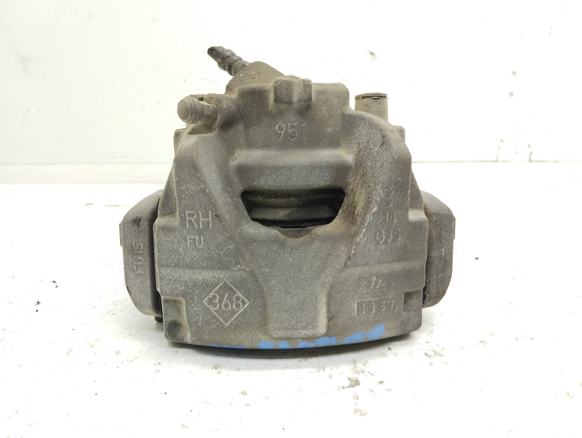 Recambio de pinza de freno delantera derecha para renault captur 1.5 dci diesel fap referencia OEM IAM   