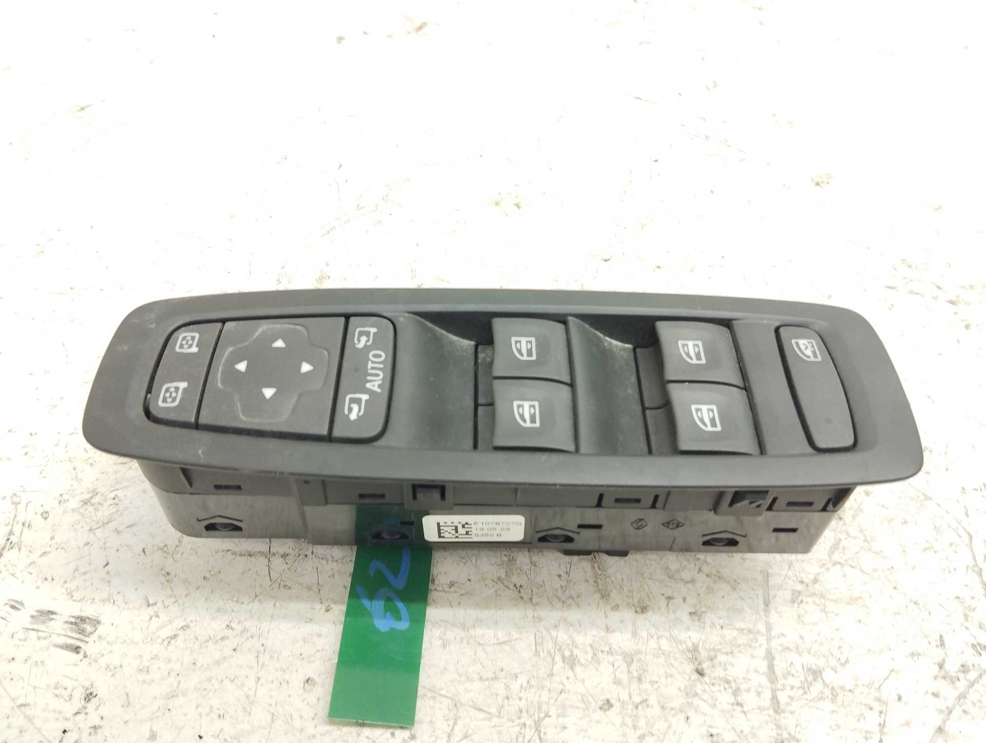 Recambio de mando elevalunas delantero izquierdo para renault scenic iv zen referencia OEM IAM 254012952R  