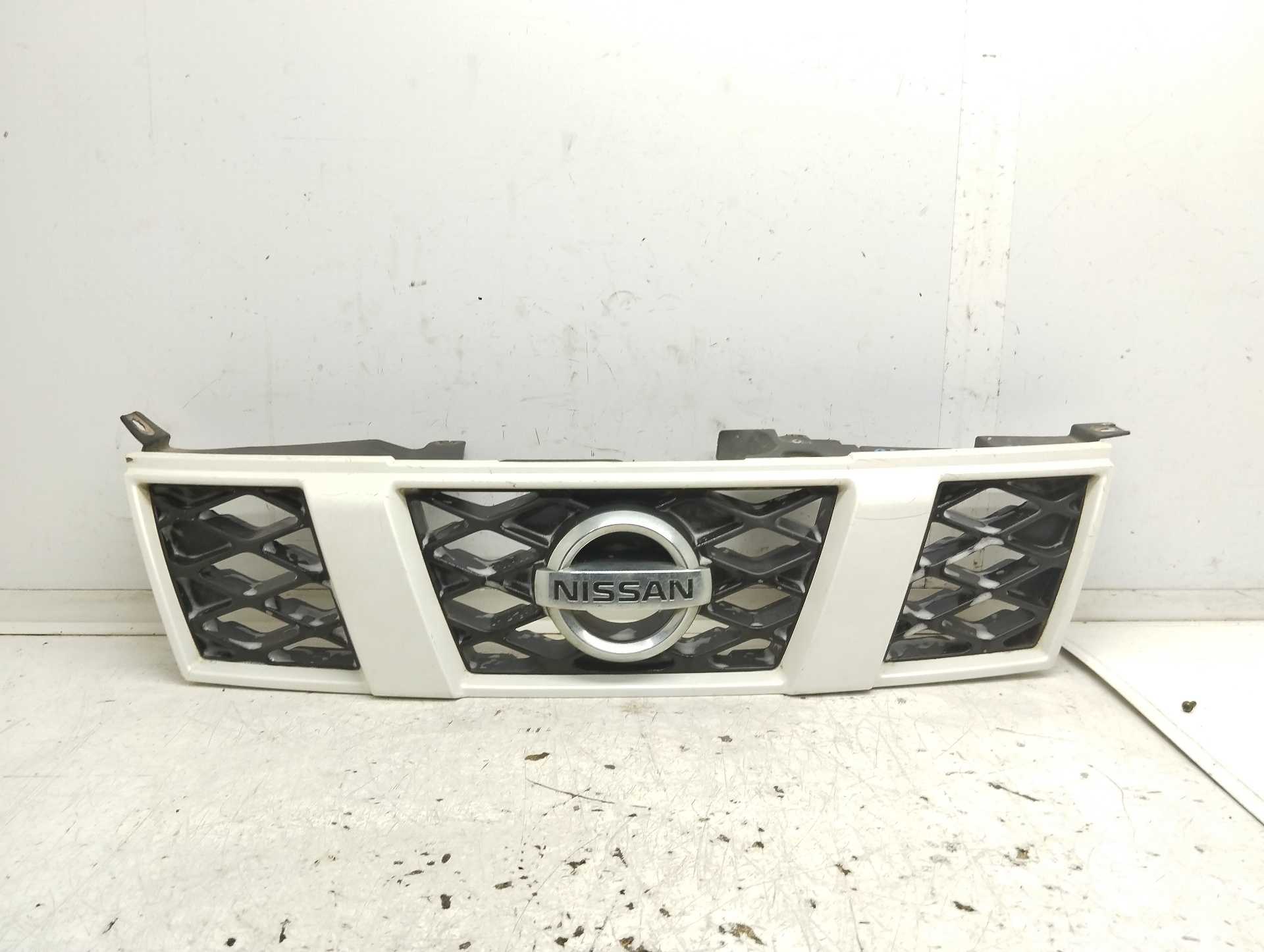 Recambio de rejilla delantera para nissan x-trail (t31) le referencia OEM IAM 62310JG40A50A  