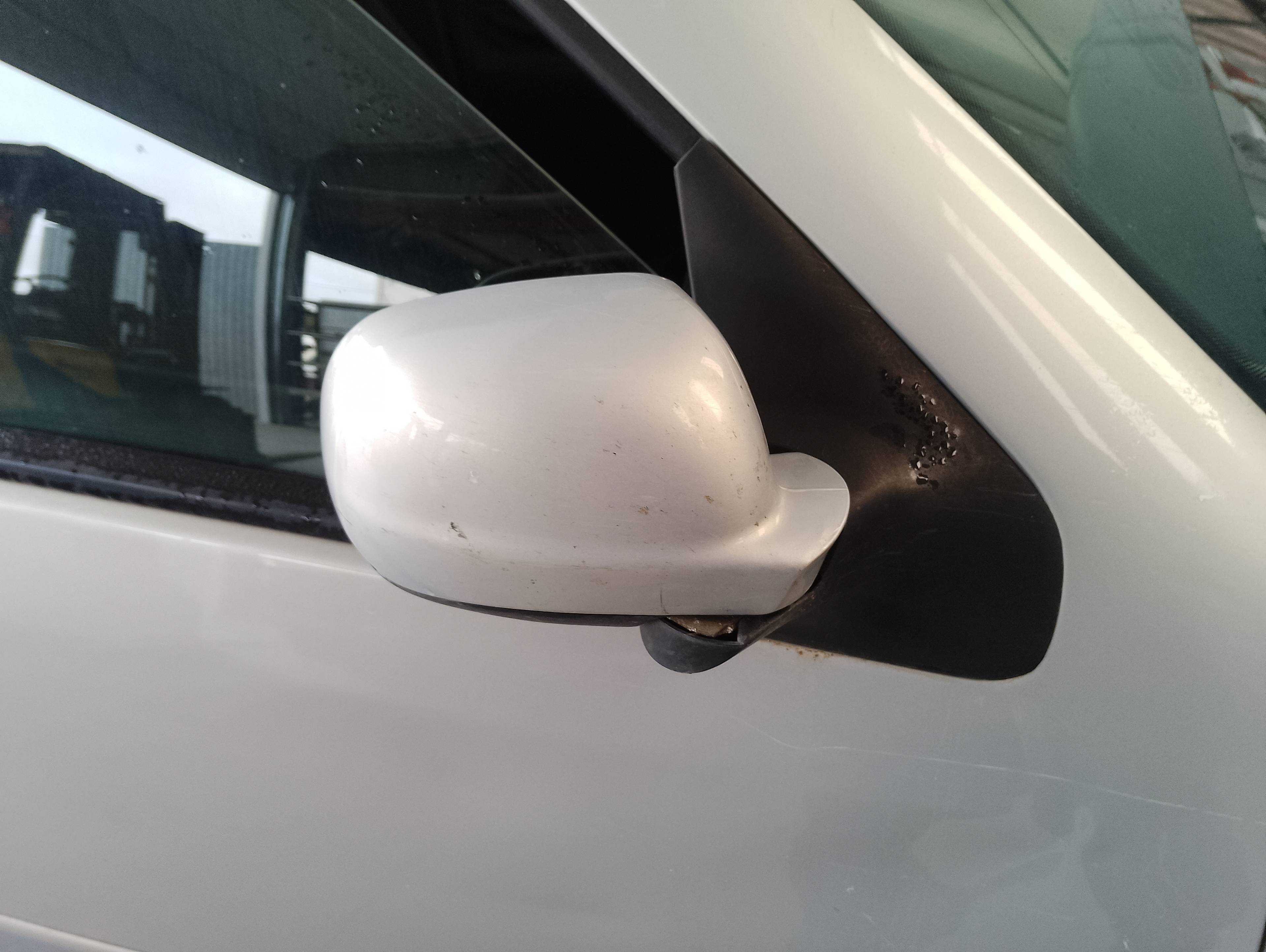 Recambio de retrovisor derecho para volkswagen golf iv berlina (1j1) básico referencia OEM IAM   