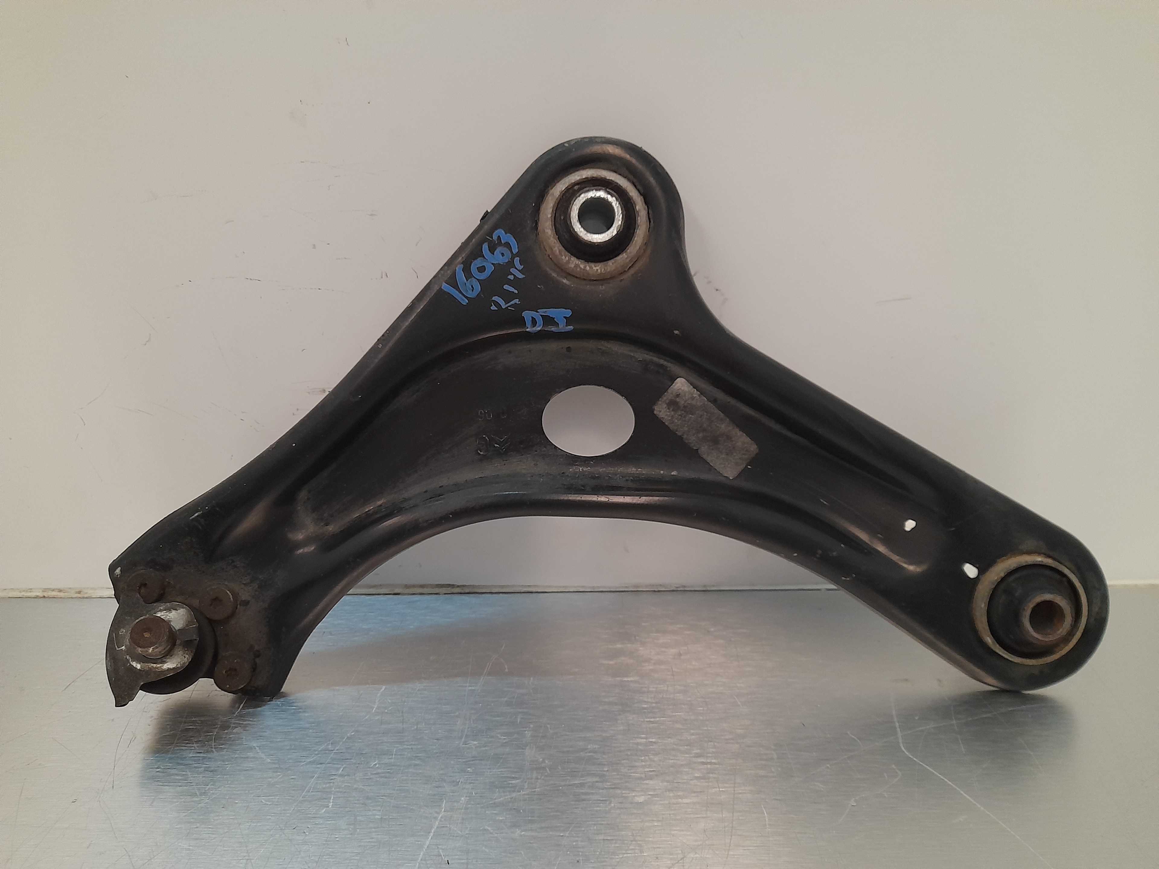 Recambio de brazo suspension inferior delantero izquierdo para citroën c2 audace referencia OEM IAM   