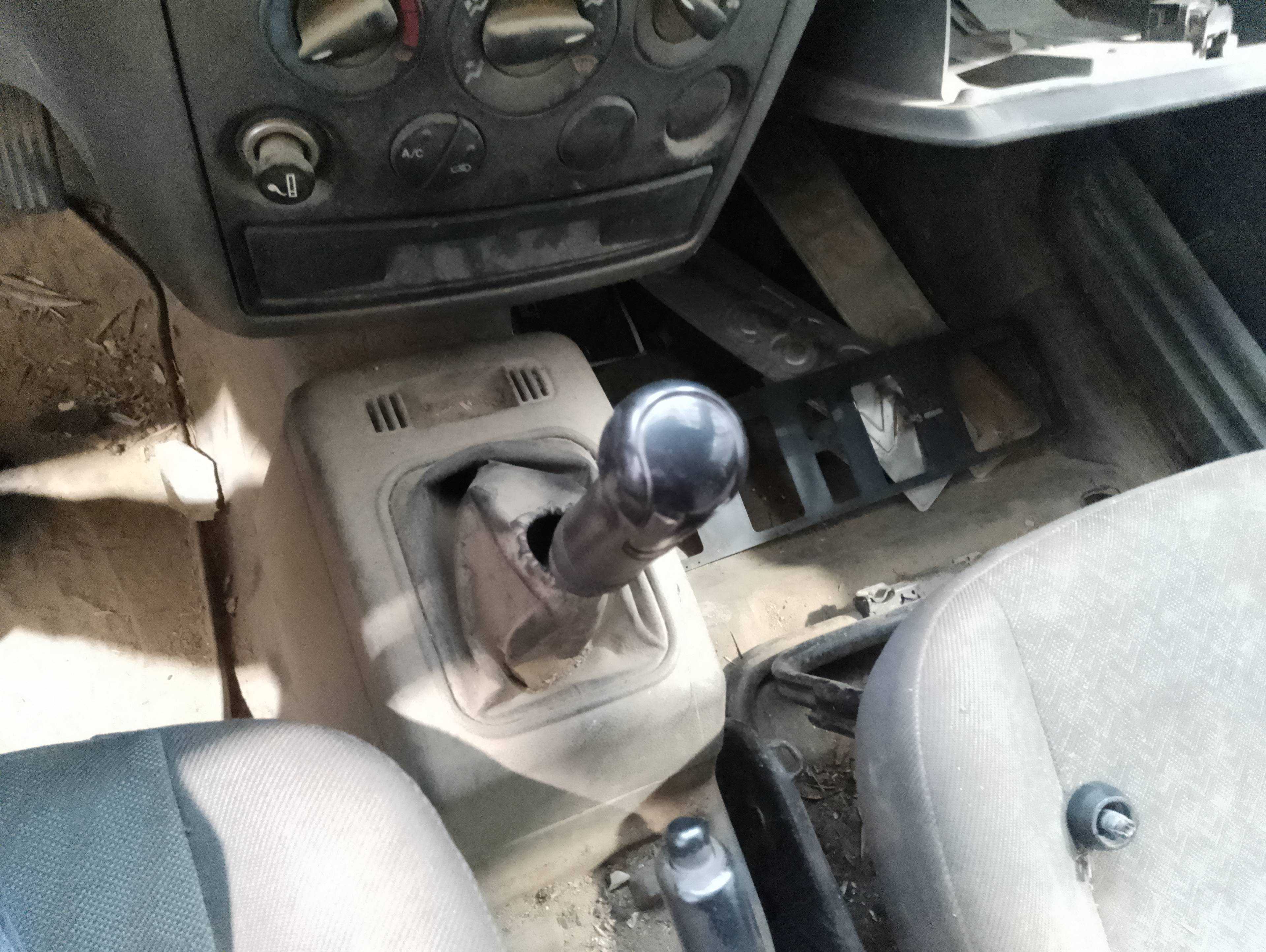 Recambio de palanca cambio para ford transit connect (tc7) furg. referencia OEM IAM   