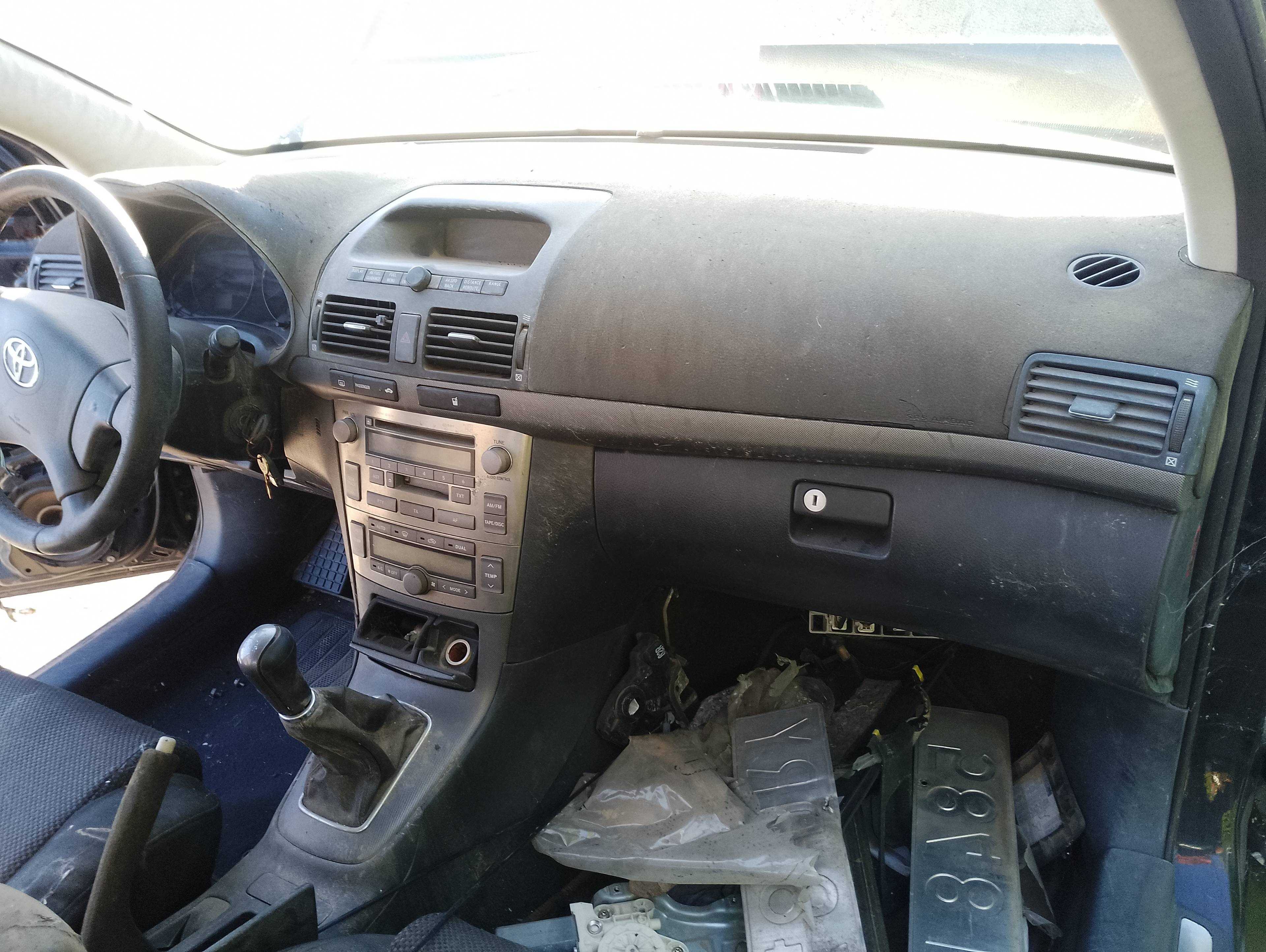 Recambio de salpicadero para toyota avensis berlina (t25) 2.0 d4-d executive berlina (5-ptas.) referencia OEM IAM   