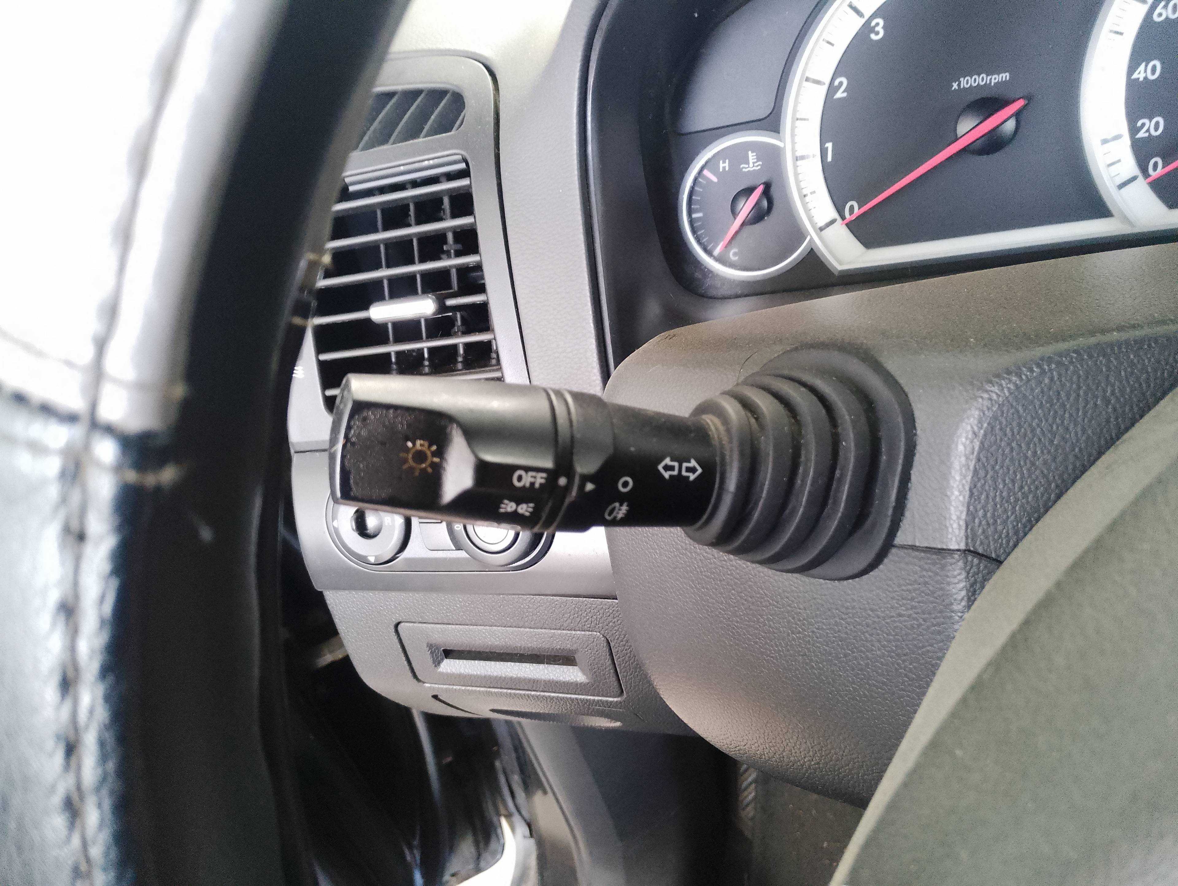 Recambio de mando intermitentes para chevrolet captiva referencia OEM IAM   