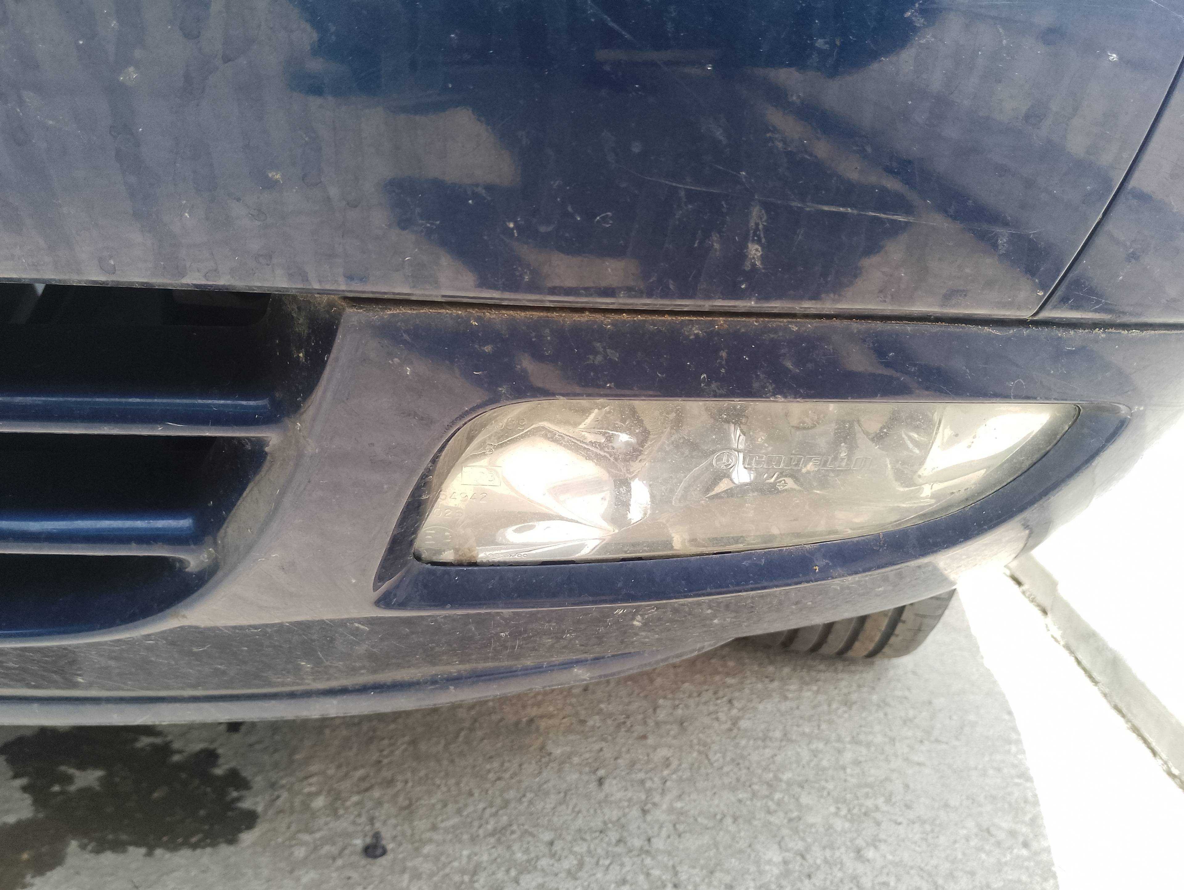 Recambio de faro antiniebla izquierdo para citroën xantia berlina 2.0 hdi 90/110 plaisir referencia OEM IAM   