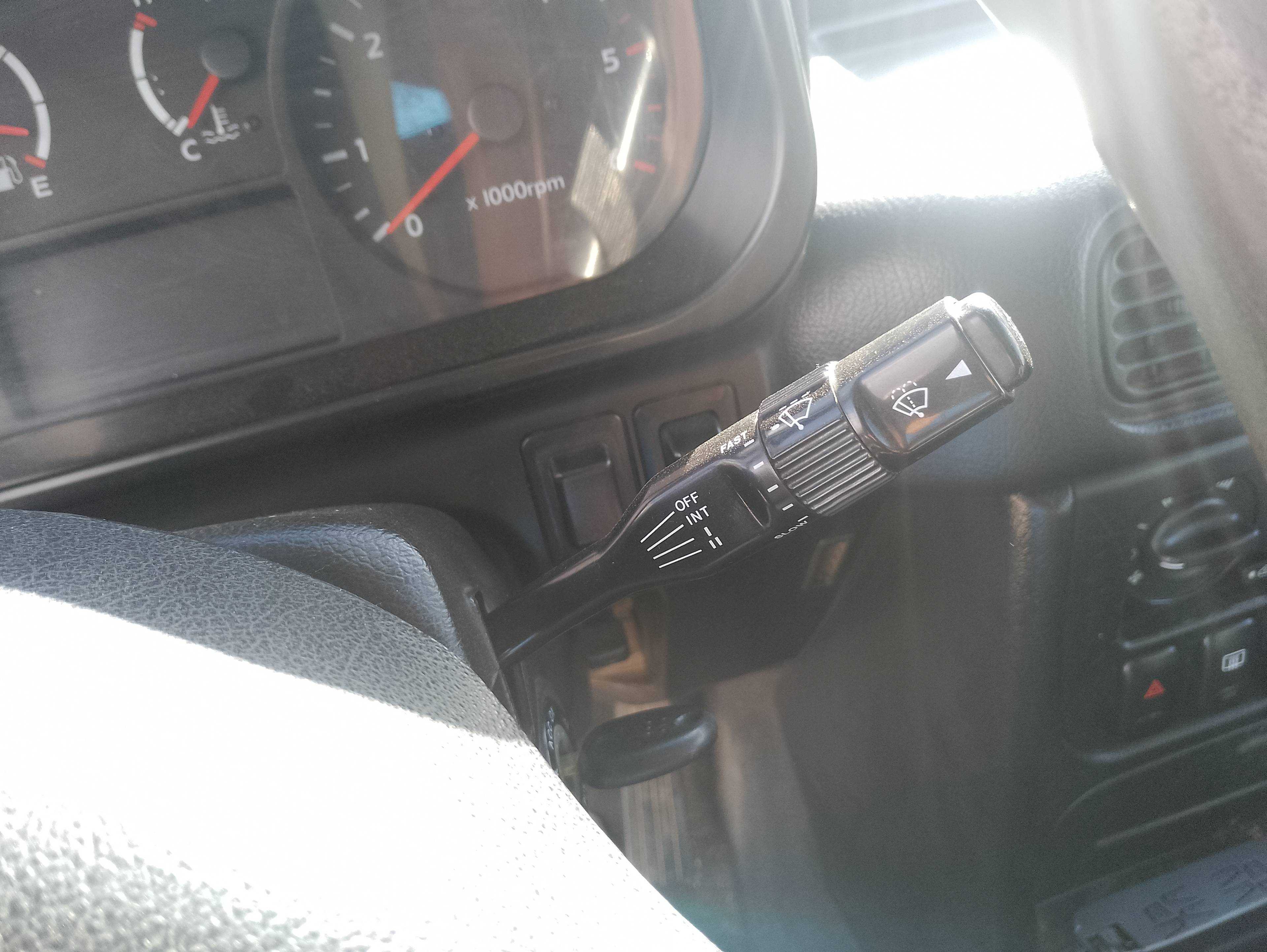Recambio de mando limpia para mitsubishi galloper (hyundai) 2.5 td (5-ptas.) referencia OEM IAM   