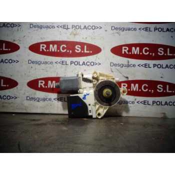 Recambio de motor elevalunas trasero izquierdo para renault megane iii sport tourer 1.6 16v referencia OEM IAM 827310002R 013082