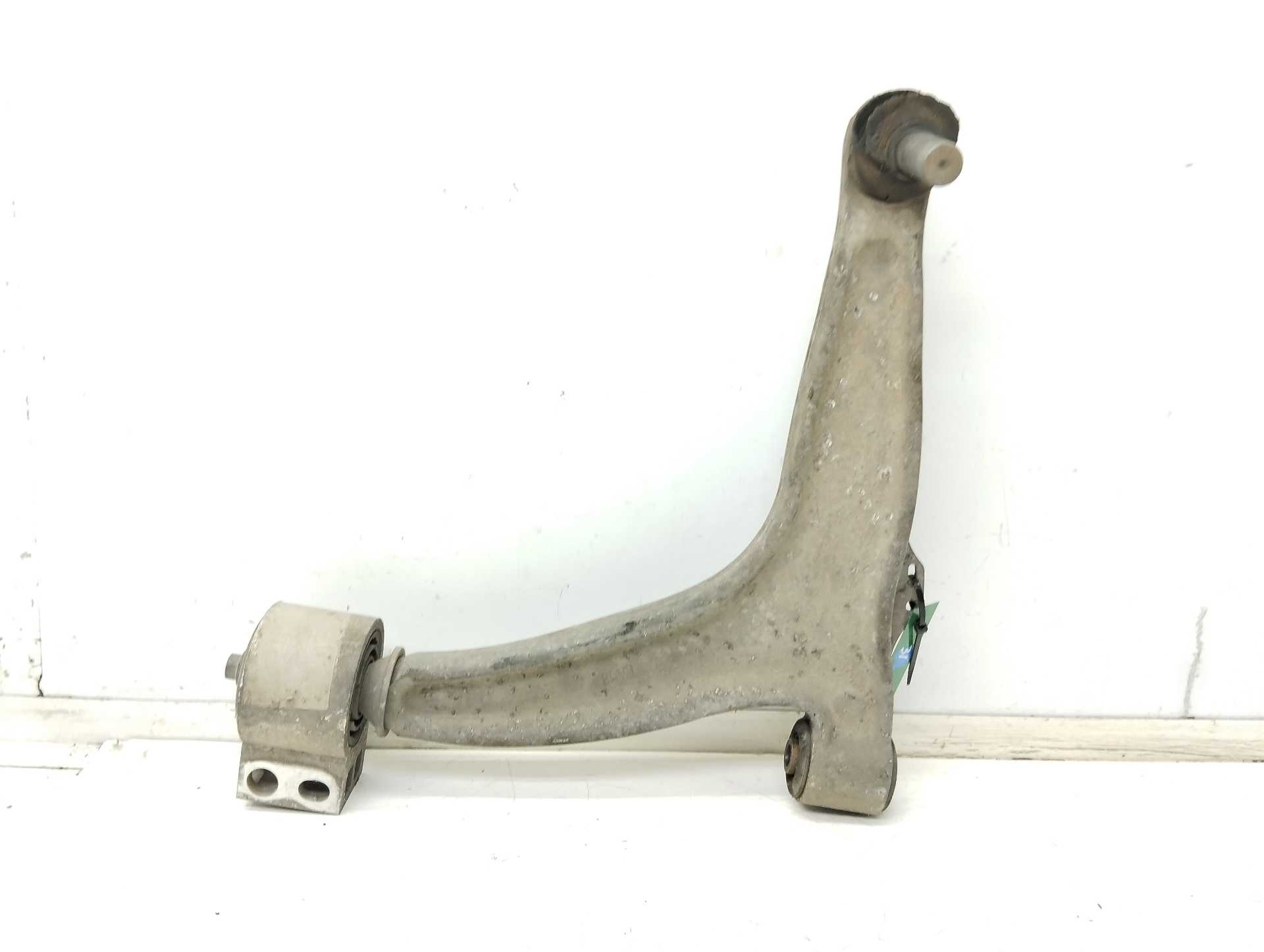 Recambio de brazo suspension inferior delantero izquierdo para opel vectra c berlina referencia OEM IAM  13205825 