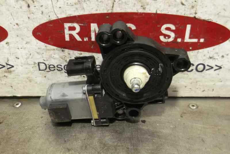 Recambio de motor elevalunas trasero izquierdo para hyundai i30 (gd) 1.4 crdi cat referencia OEM IAM 834505000  