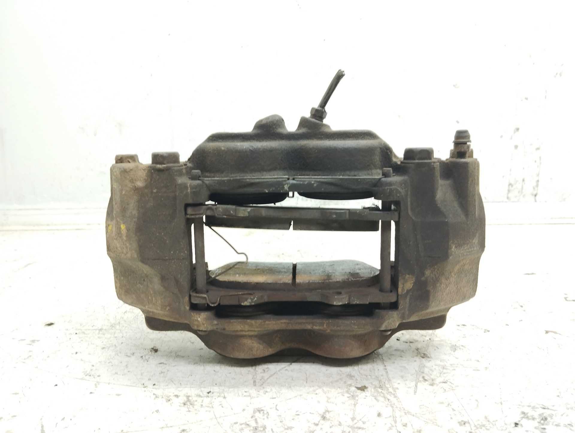 Recambio de pinza de freno delantera derecha para toyota land cruiser (j15) basis referencia OEM IAM 1K0837886  