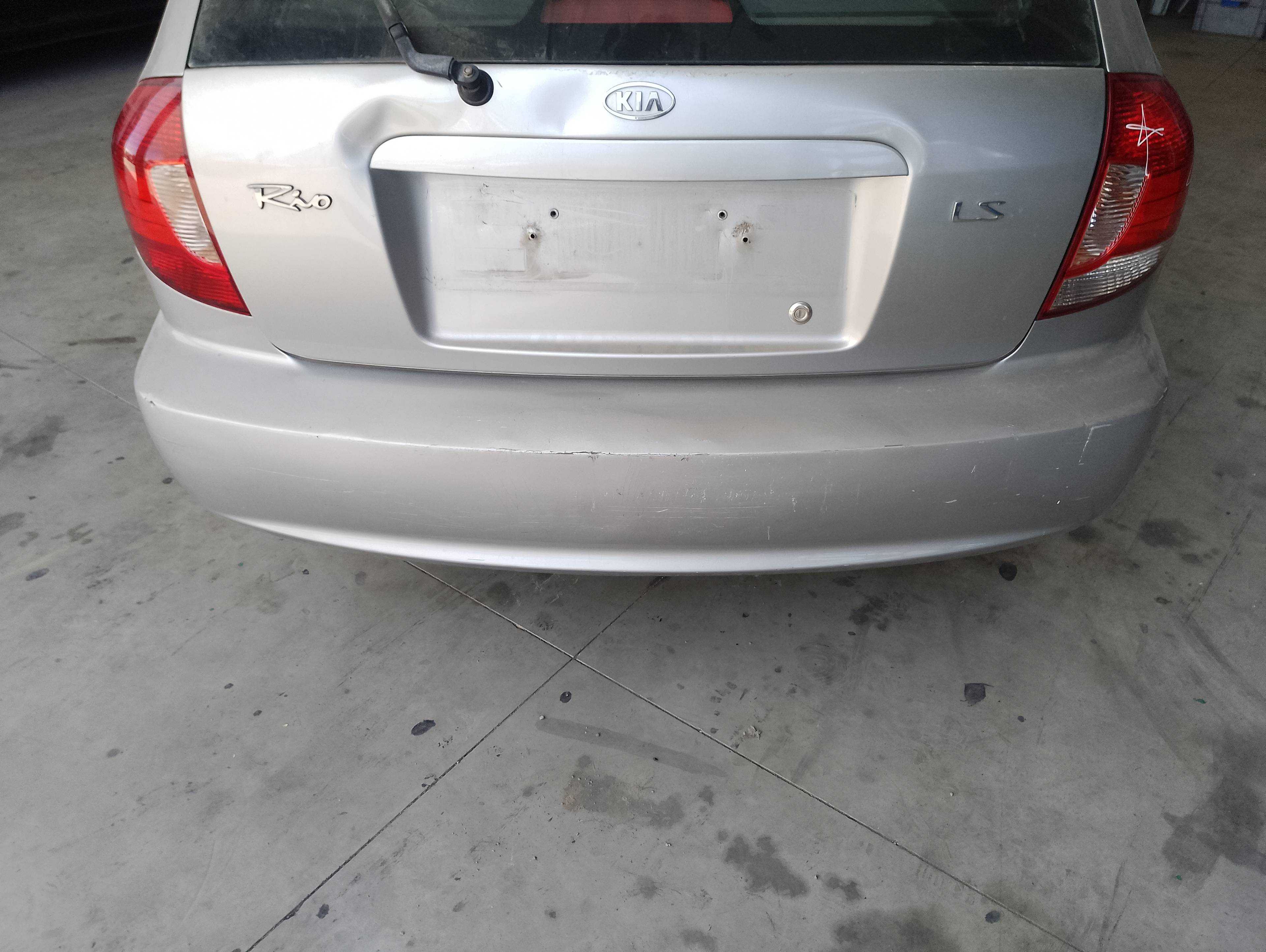 Recambio de paragolpes trasero para kia rio ipanema berlina referencia OEM IAM   