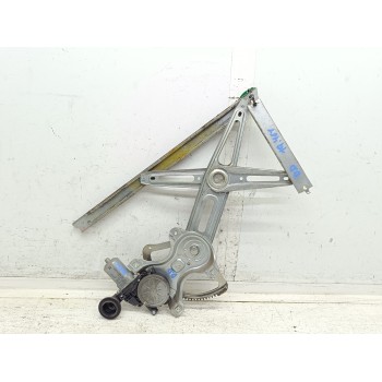 Recambio de elevalunas delantero derecho para toyota auris hybrid active referencia OEM IAM 857100D100 973582101 