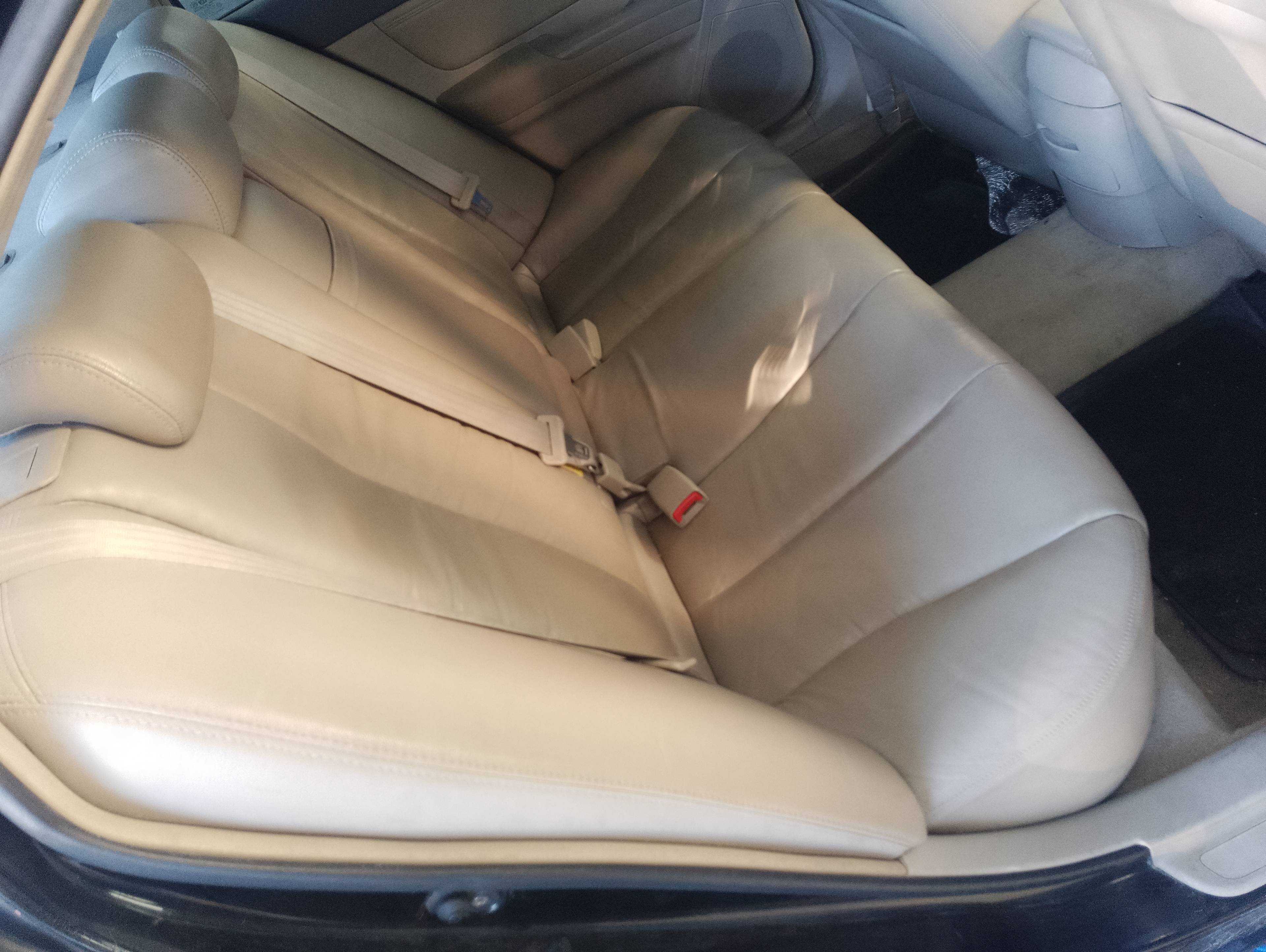 Recambio de asientos traseros para hyundai sonata (nf) 2.0 crdi comfort i referencia OEM IAM   