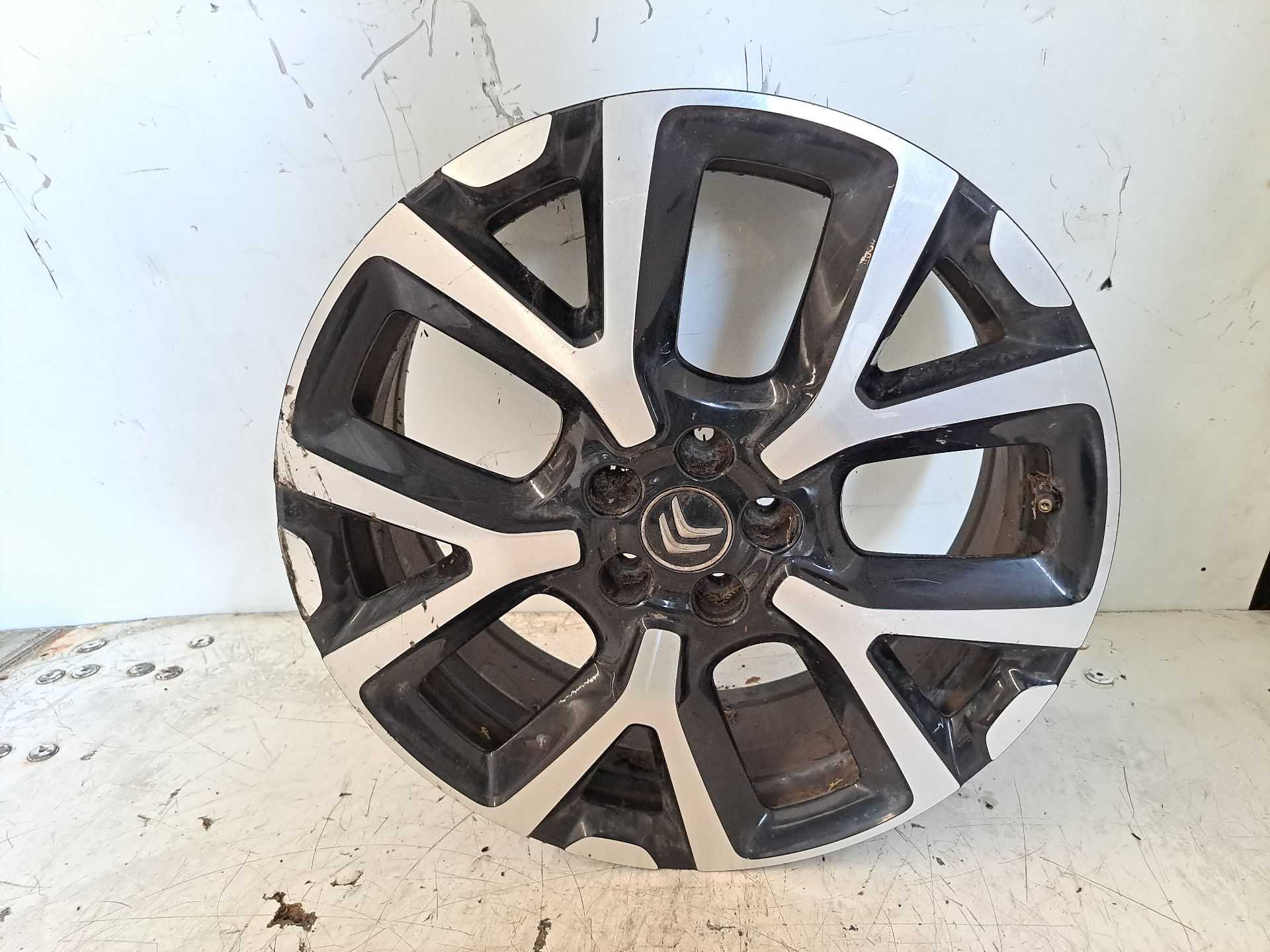 Recambio de llanta para citroën c5 aircross c-series referencia OEM IAM r19 9824243777 