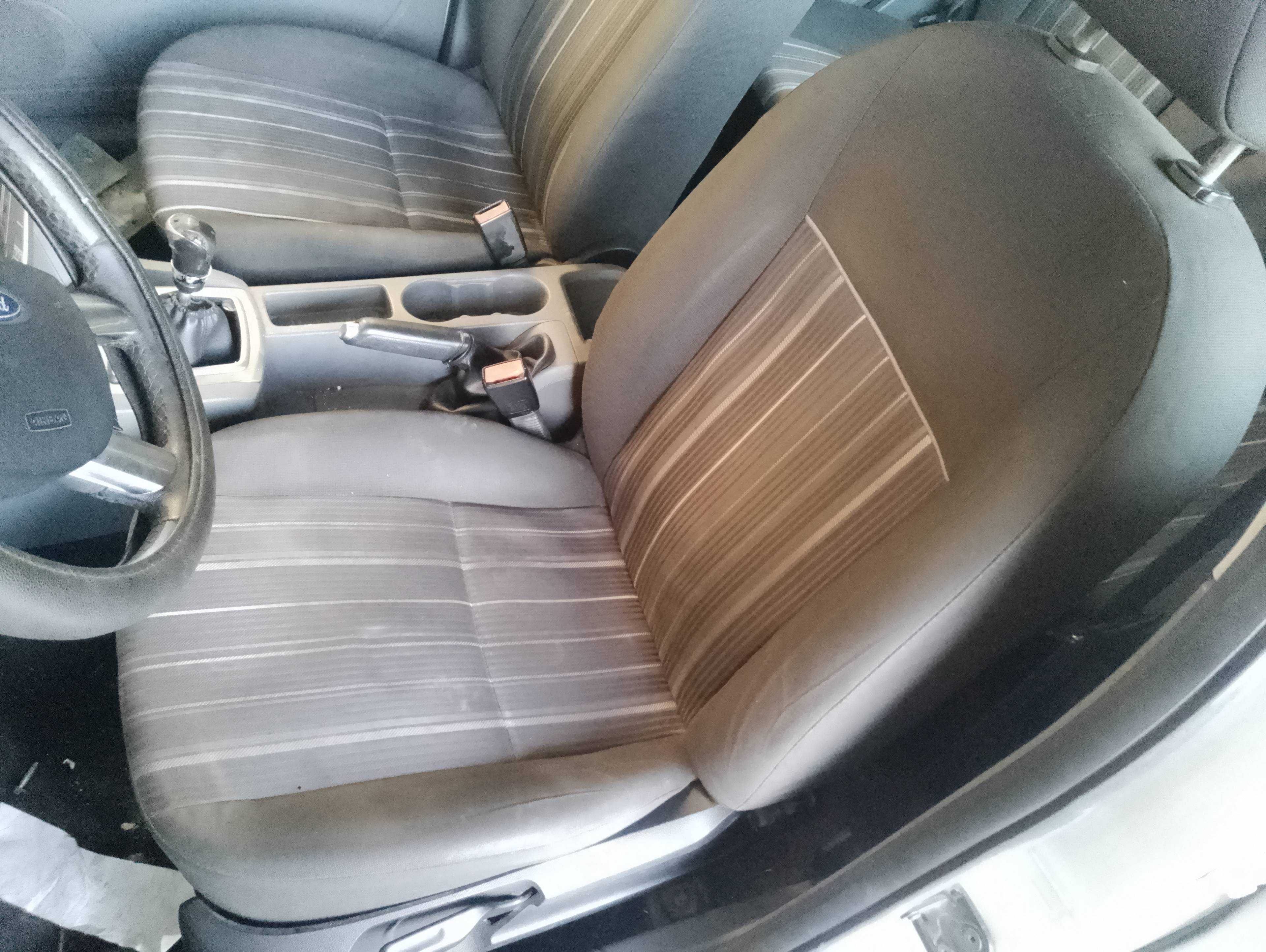 Recambio de asiento delantero izquierdo para ford focus turnier (cb4) business referencia OEM IAM   