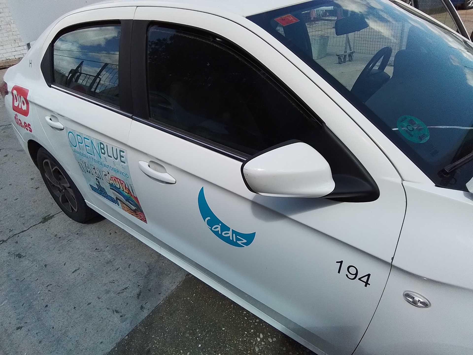 Recambio de puerta delantera derecha para citroën c-elysée feel referencia OEM IAM   