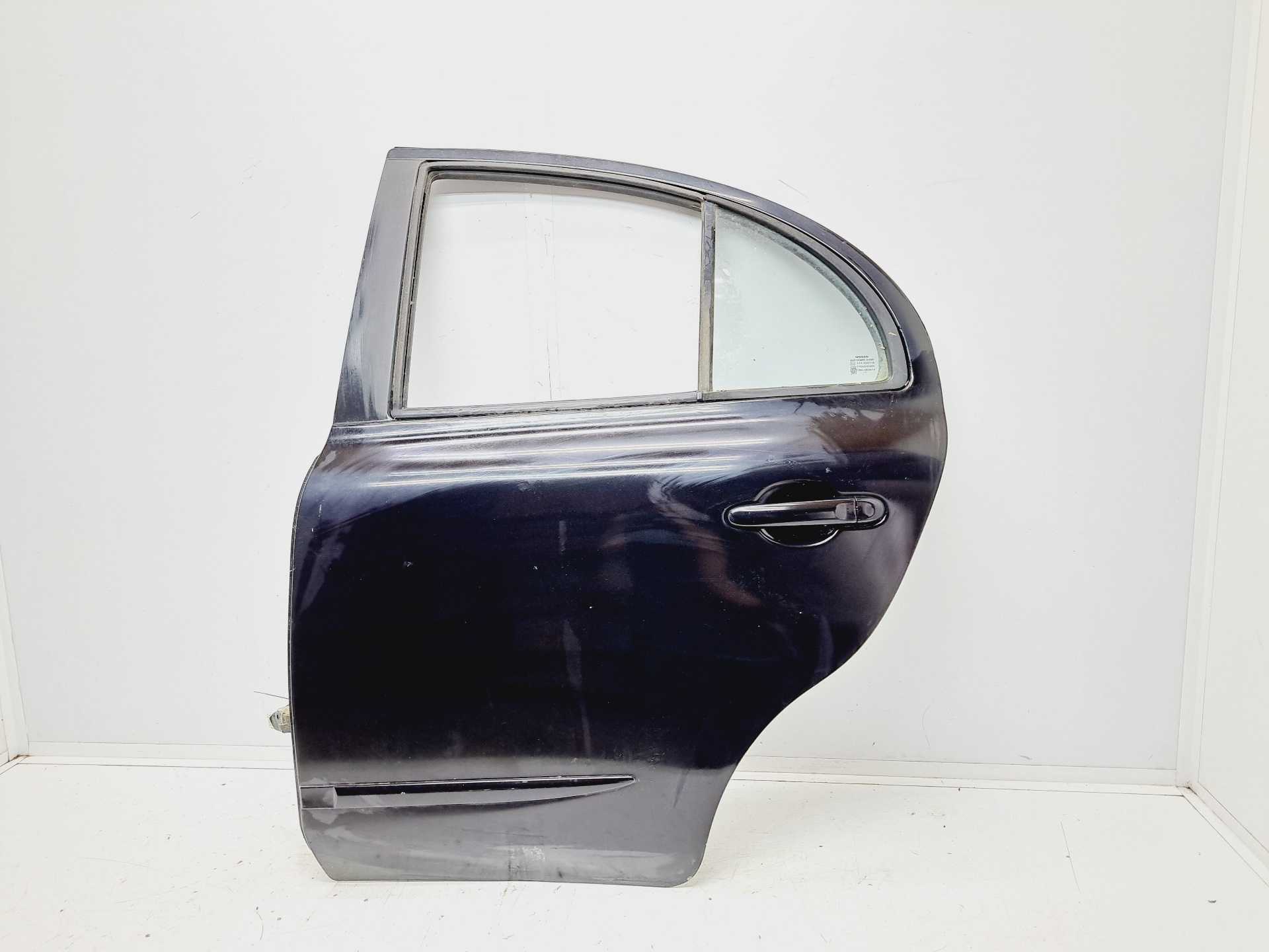 Recambio de puerta trasera izquierda para nissan micra (k13) acenta referencia OEM IAM   