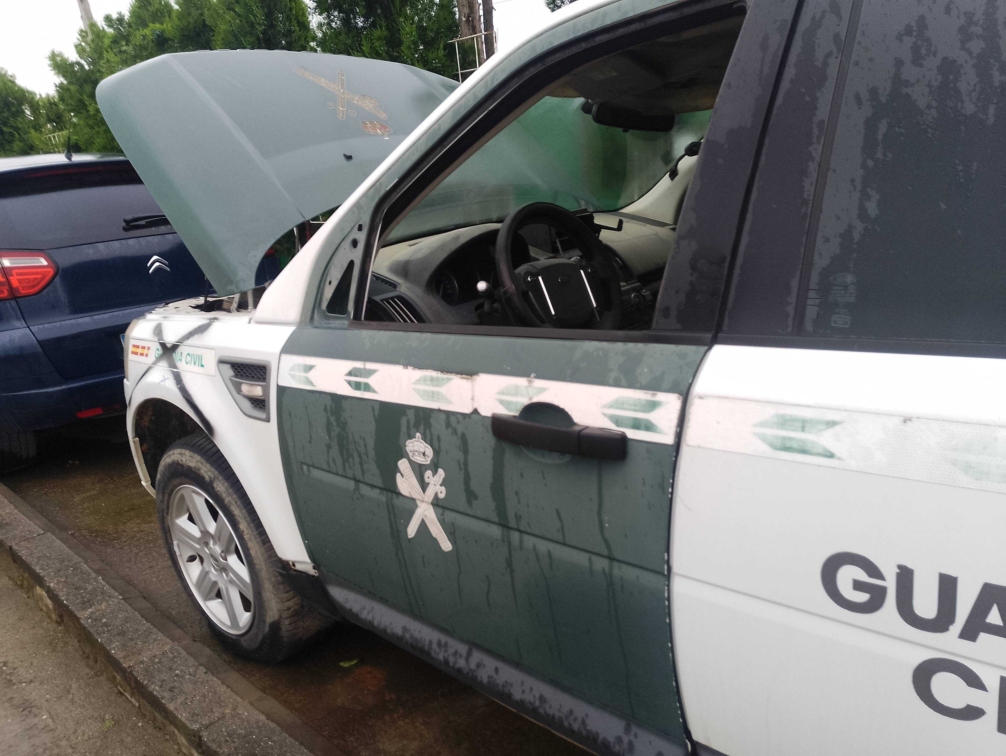 Recambio de puerta delantera izquierda para land rover freelander (lr2) td4 e referencia OEM IAM   