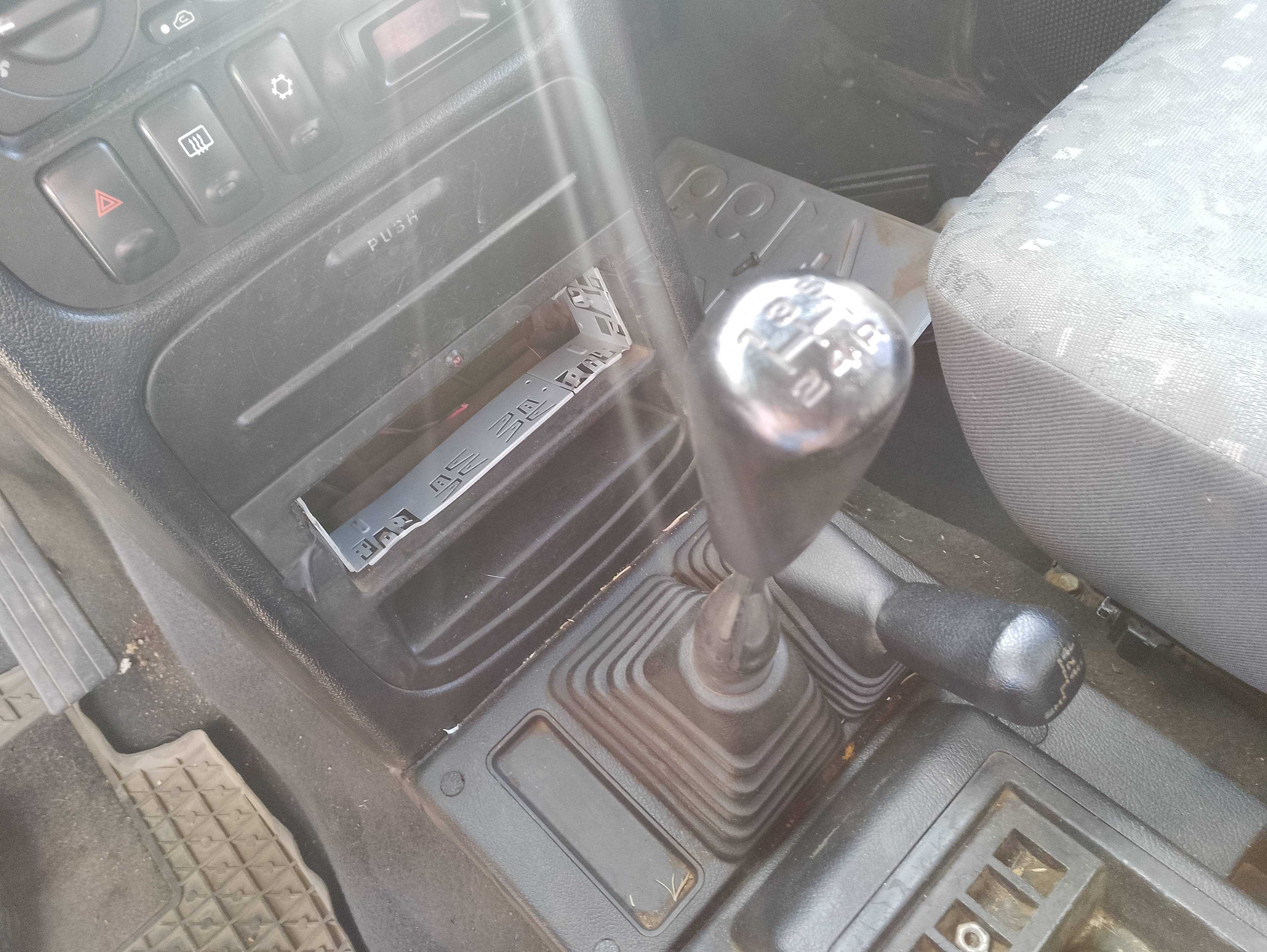 Recambio de palanca cambio para mitsubishi galloper (hyundai) 2.5 td (5-ptas.) referencia OEM IAM   