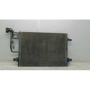 CONDENSADOR / RADIADOR AIRE ACONDICIONADO 3B0260401 