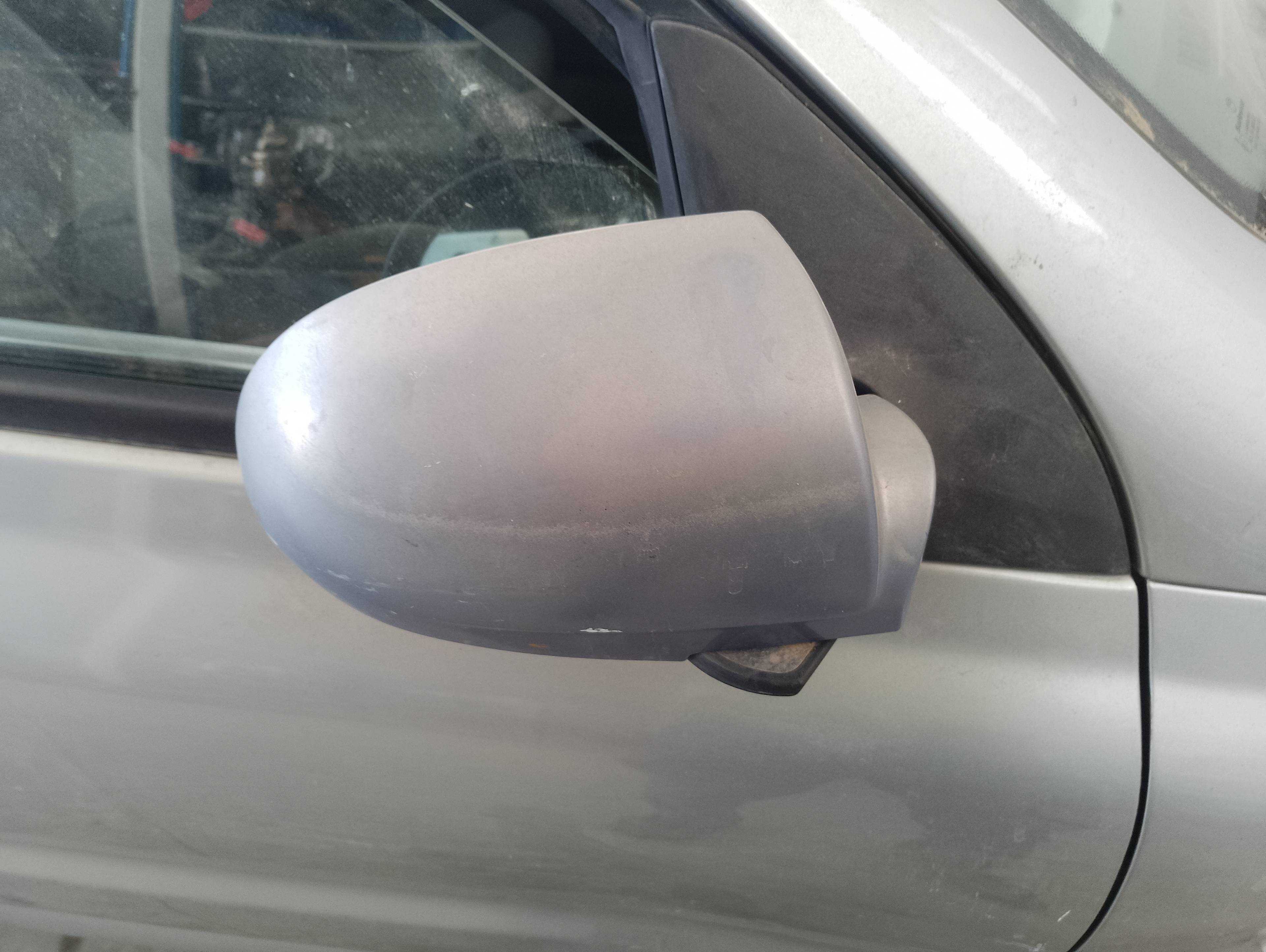 Recambio de retrovisor derecho para kia rio ipanema berlina referencia OEM IAM   