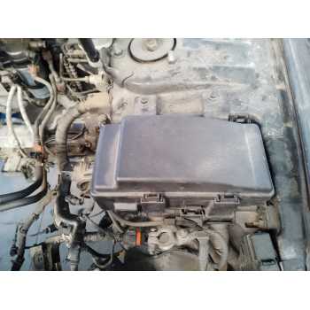 CAJA RELES / FUSIBLES 