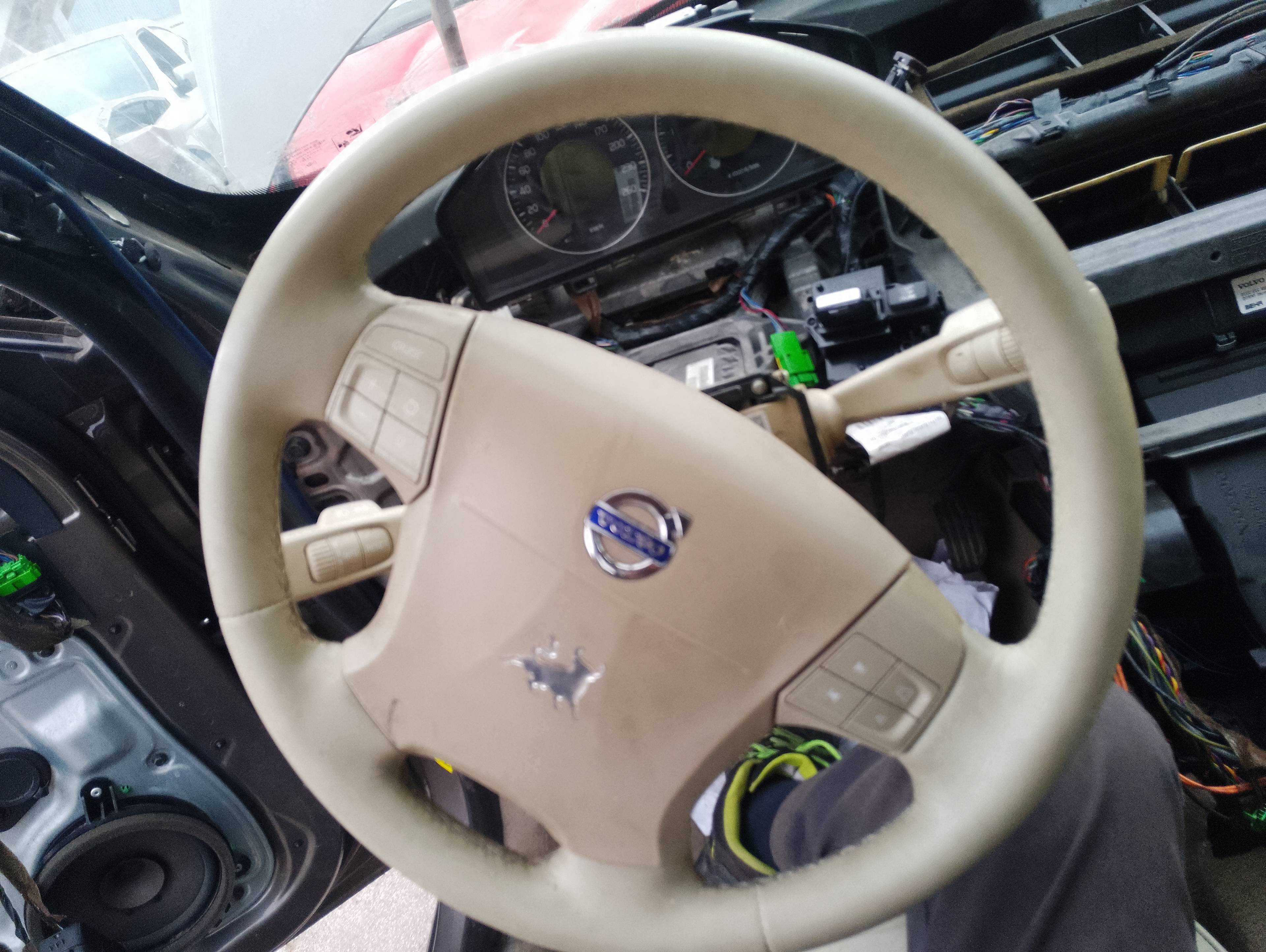 Recambio de volante para volvo s80 berlina 2.4 d referencia OEM IAM   