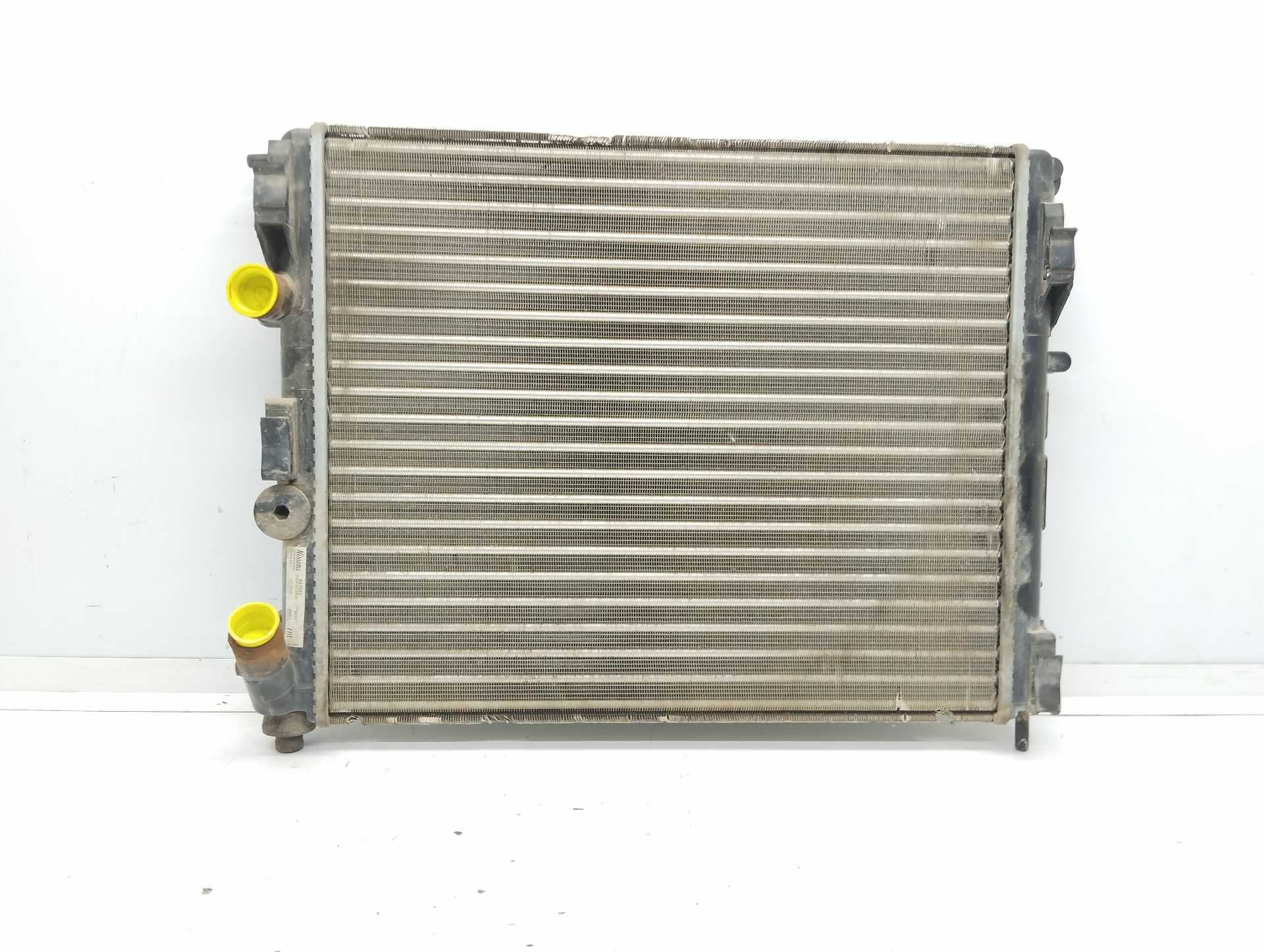 Recambio de radiador agua para dacia logan 1.4 cat referencia OEM IAM 637931  