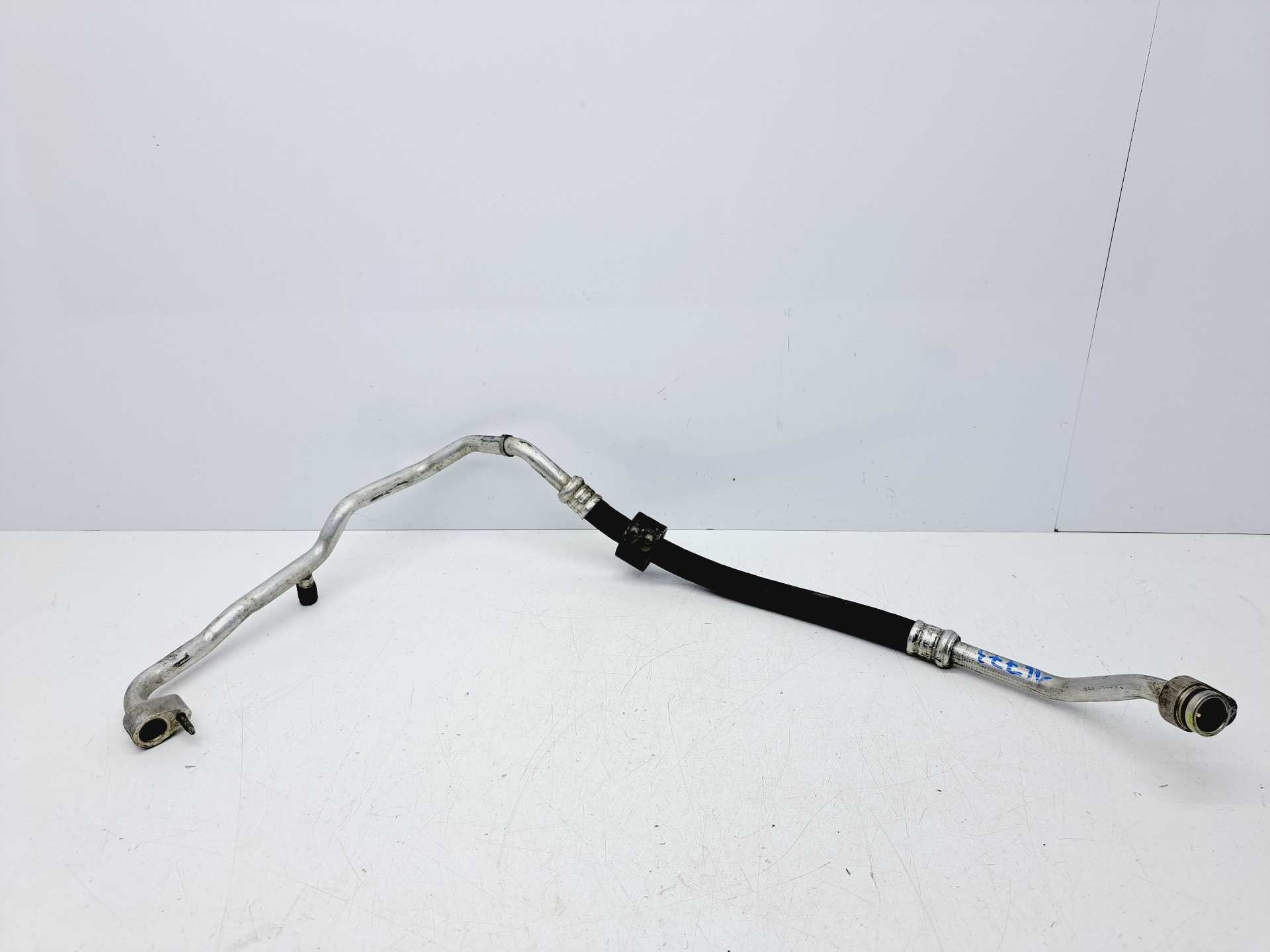 Recambio de tubos aire acondicionado para audi a3 (8v) 1.6 tdi referencia OEM IAM 5Q0820743G  