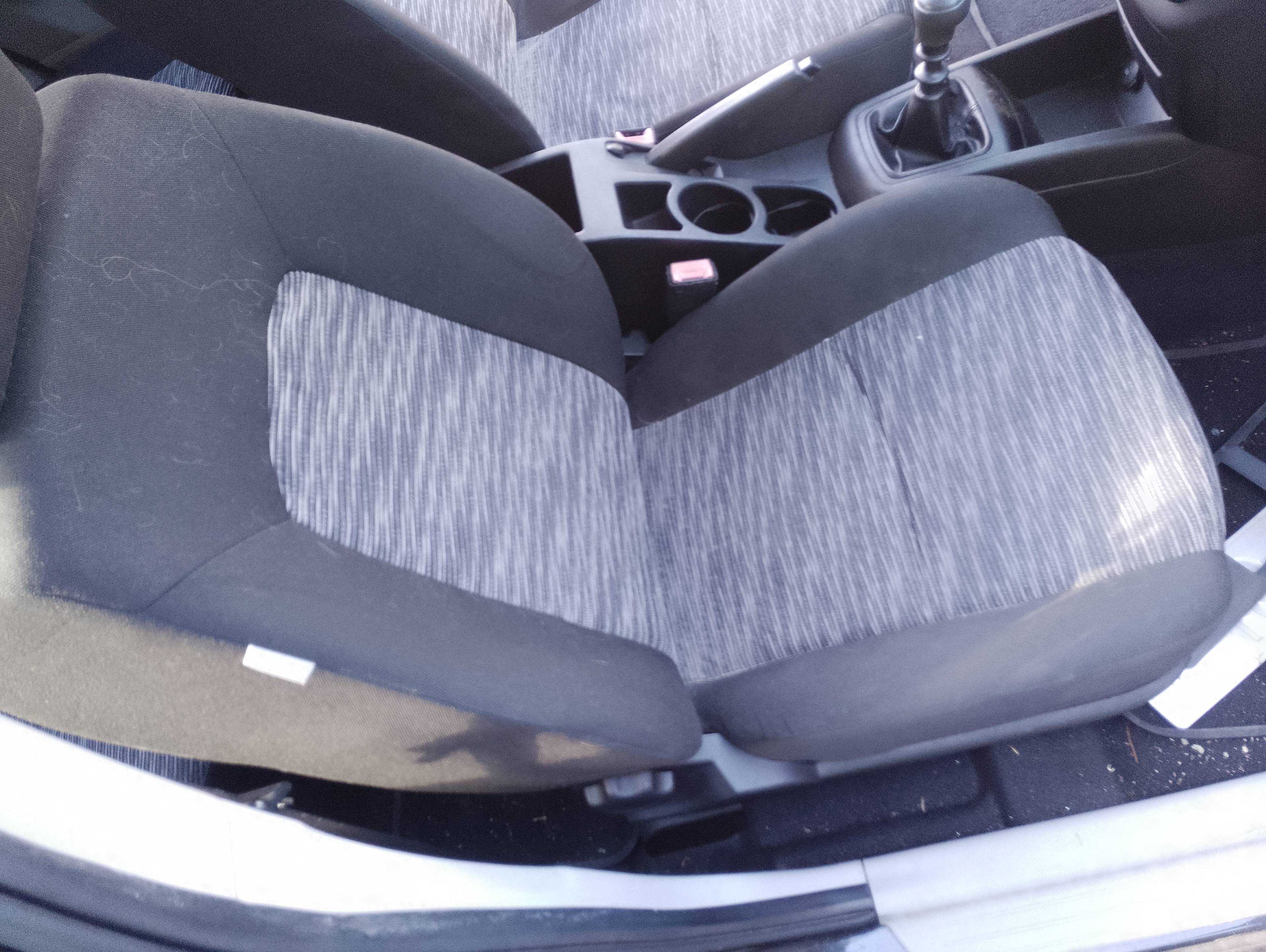Recambio de asiento delantero derecho para kia cee´d concept referencia OEM IAM   