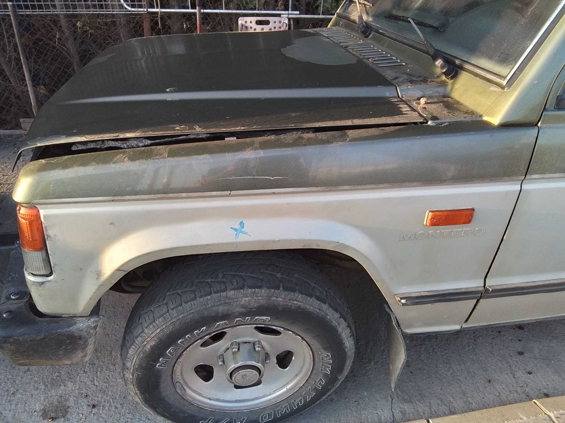 Recambio de aleta delantera izquierda para mitsubishi pajero 2.3 diesel referencia OEM IAM   