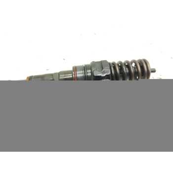 Recambio de inyector para volkswagen passat berlina (3b2) referencia OEM IAM 038130073F  
