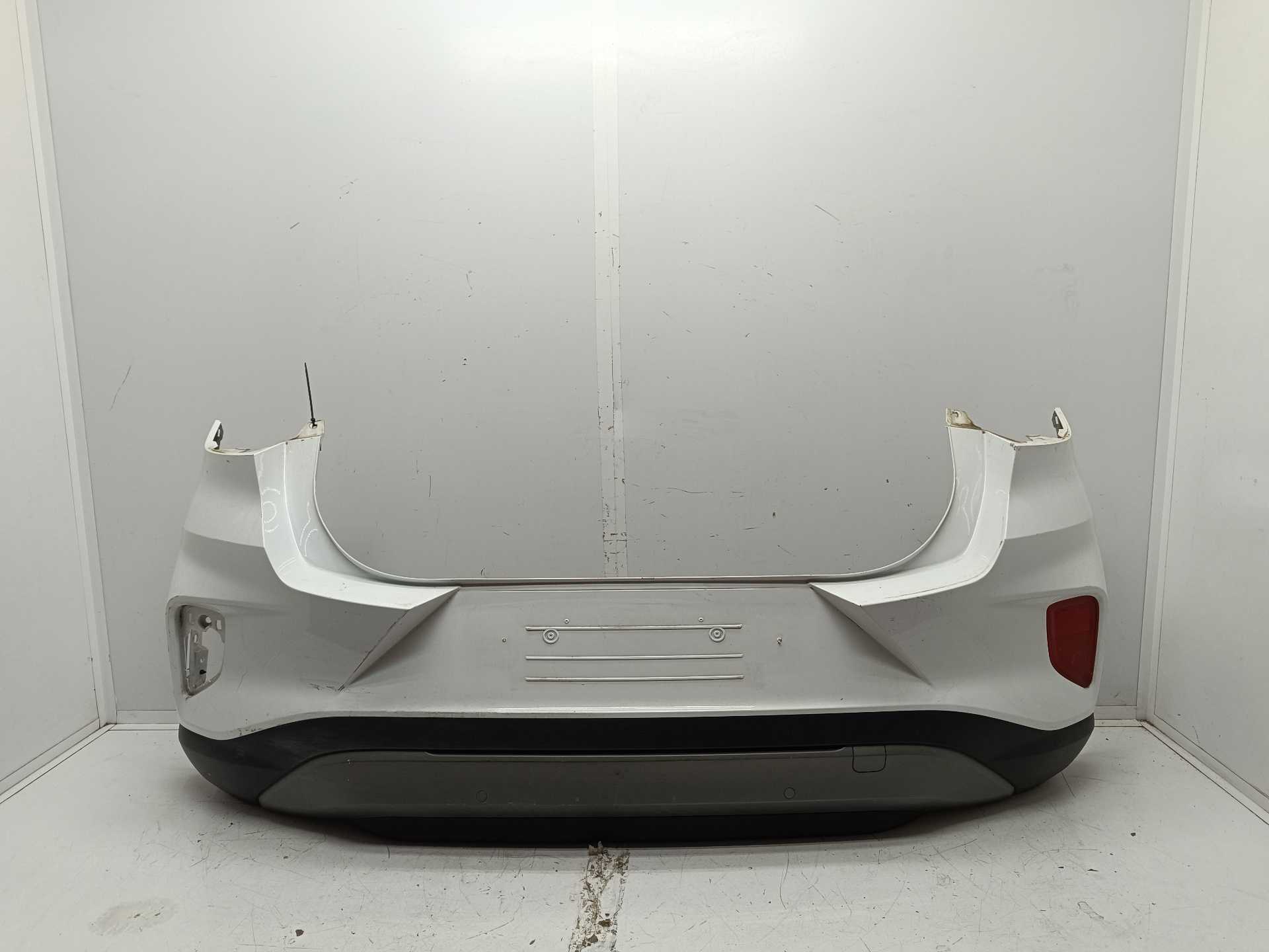 Recambio de paragolpes trasero para ford puma hybrid st-line referencia OEM IAM L1TB17906A1PIA01 L1TB17906B1PIA01 2490494 L1TB17