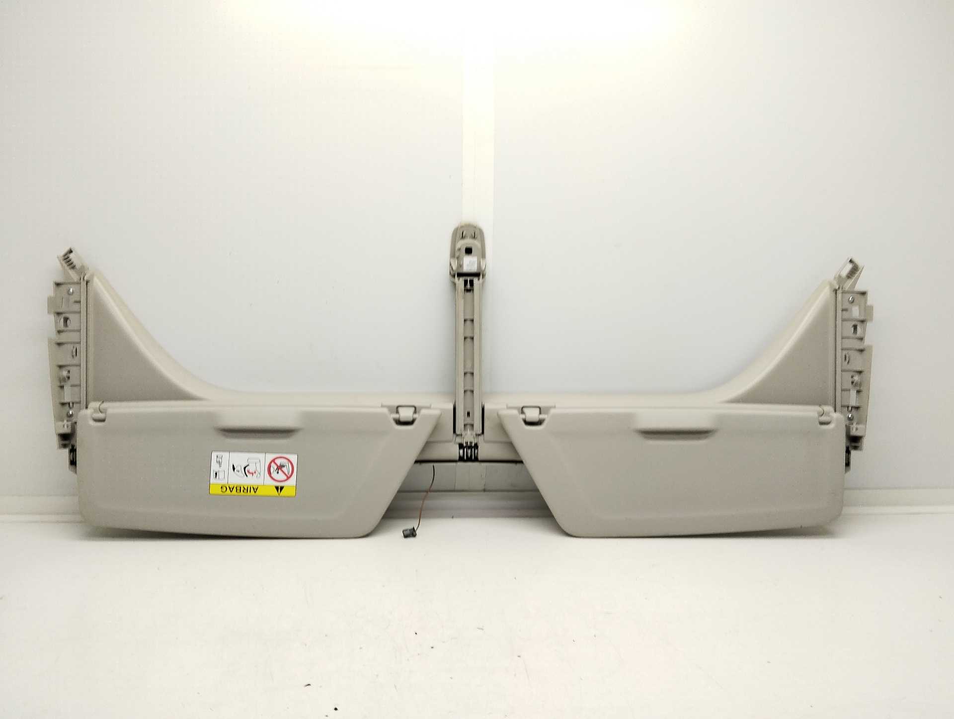 Recambio de parasol izquierdo para citroën c4 picasso origins referencia OEM IAM 98018897BJ  