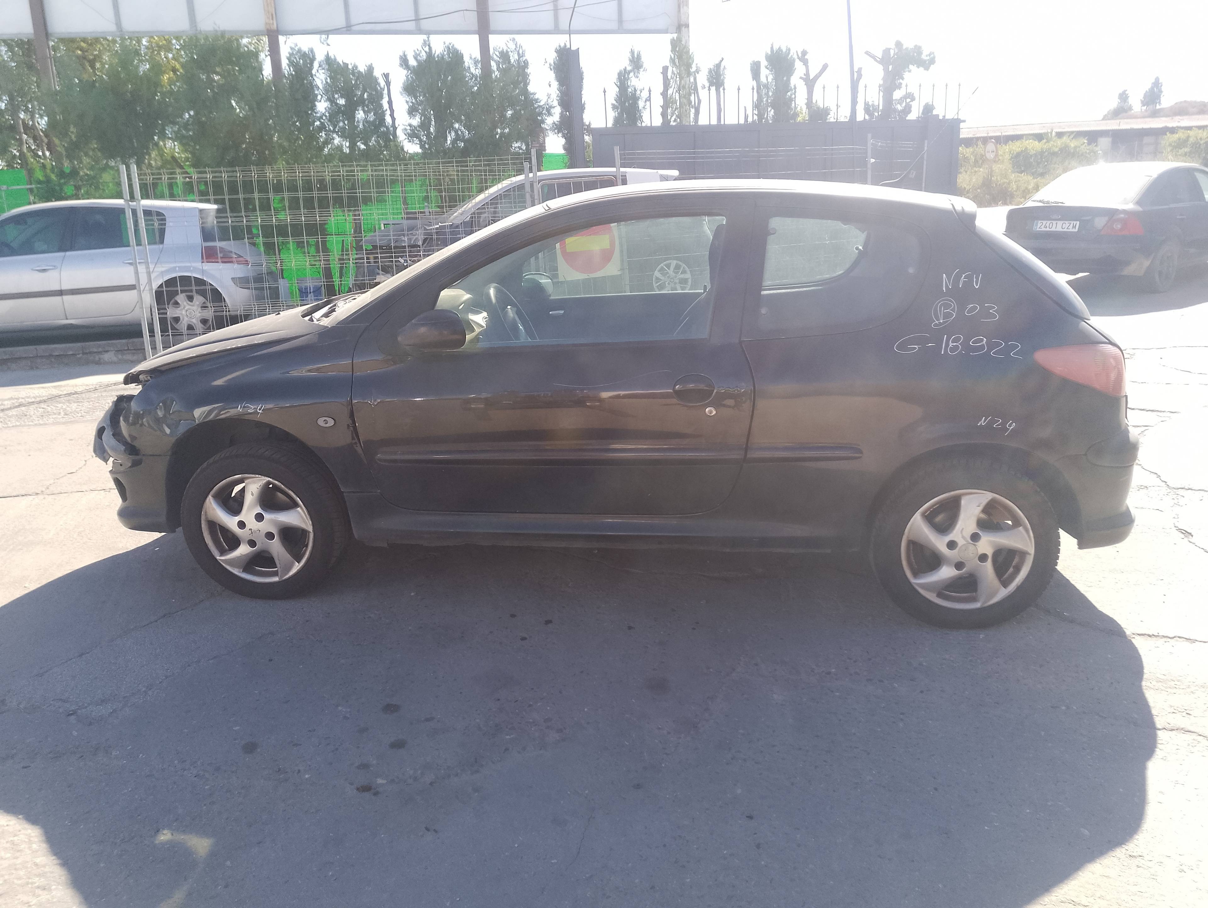peugeot 206 berlina del año 2003