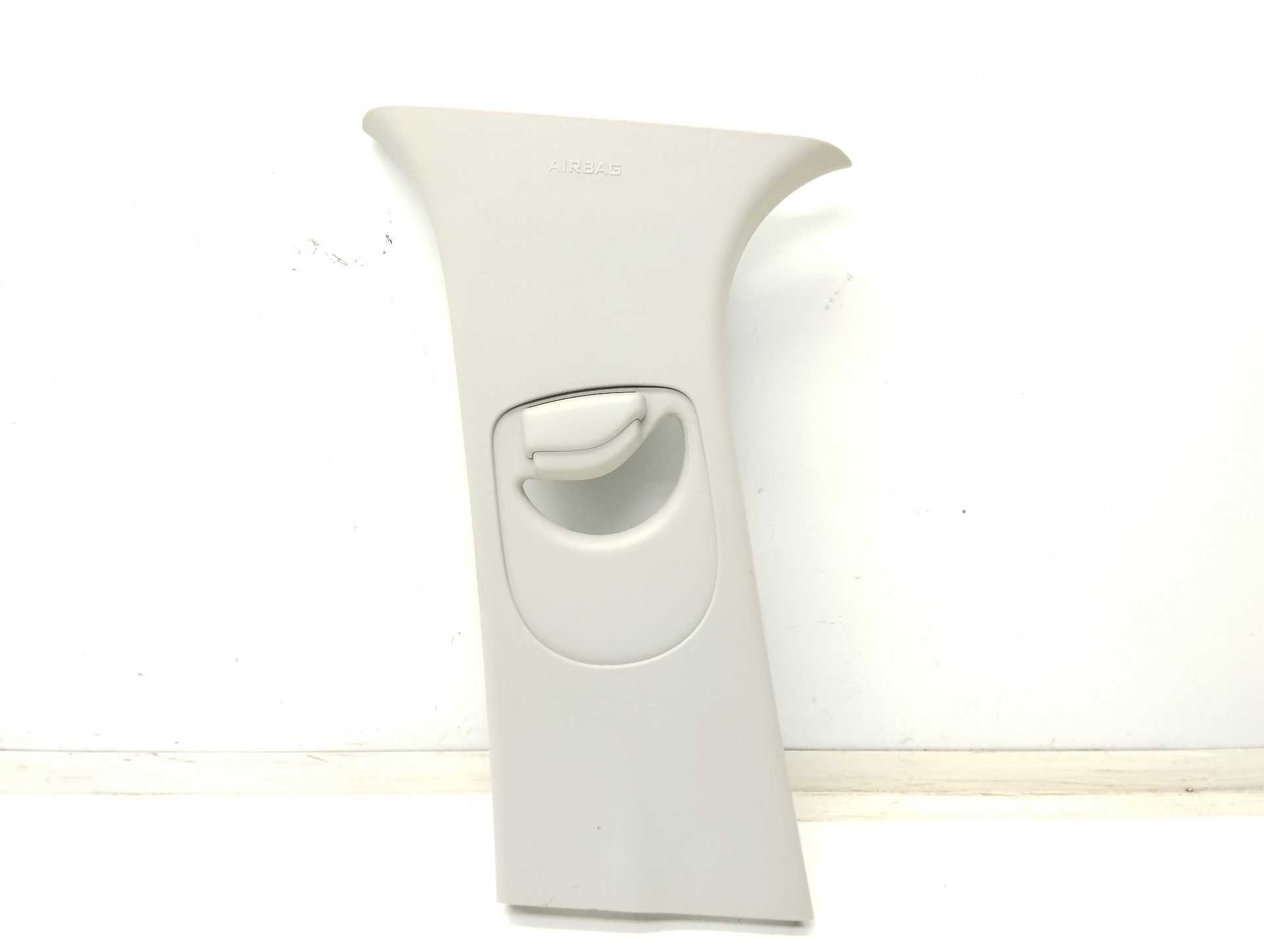Recambio de moldura interior para renault scenic iv black edition referencia OEM IAM 769145308R  