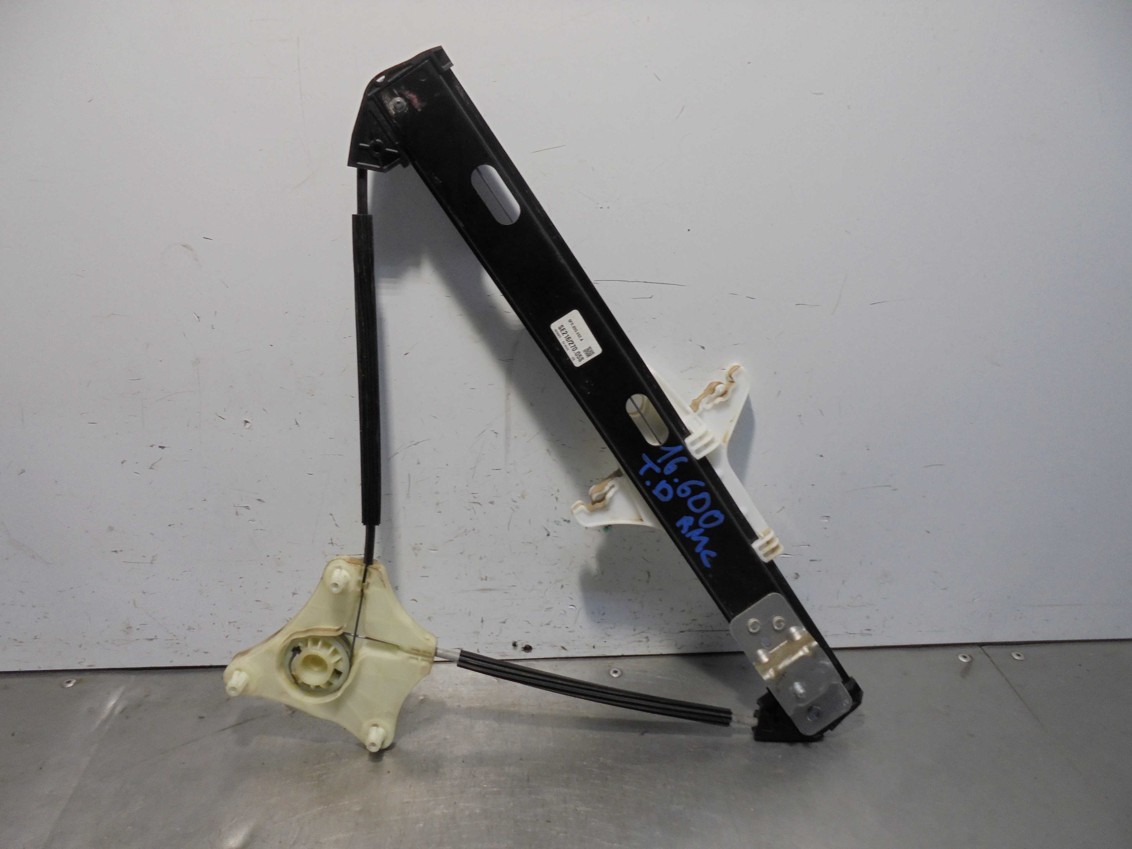 Recambio de elevalunas trasero derecho para seat arona fr referencia OEM IAM 6F0839462 ELECTRICO CONFORT 5 PUERTAS 