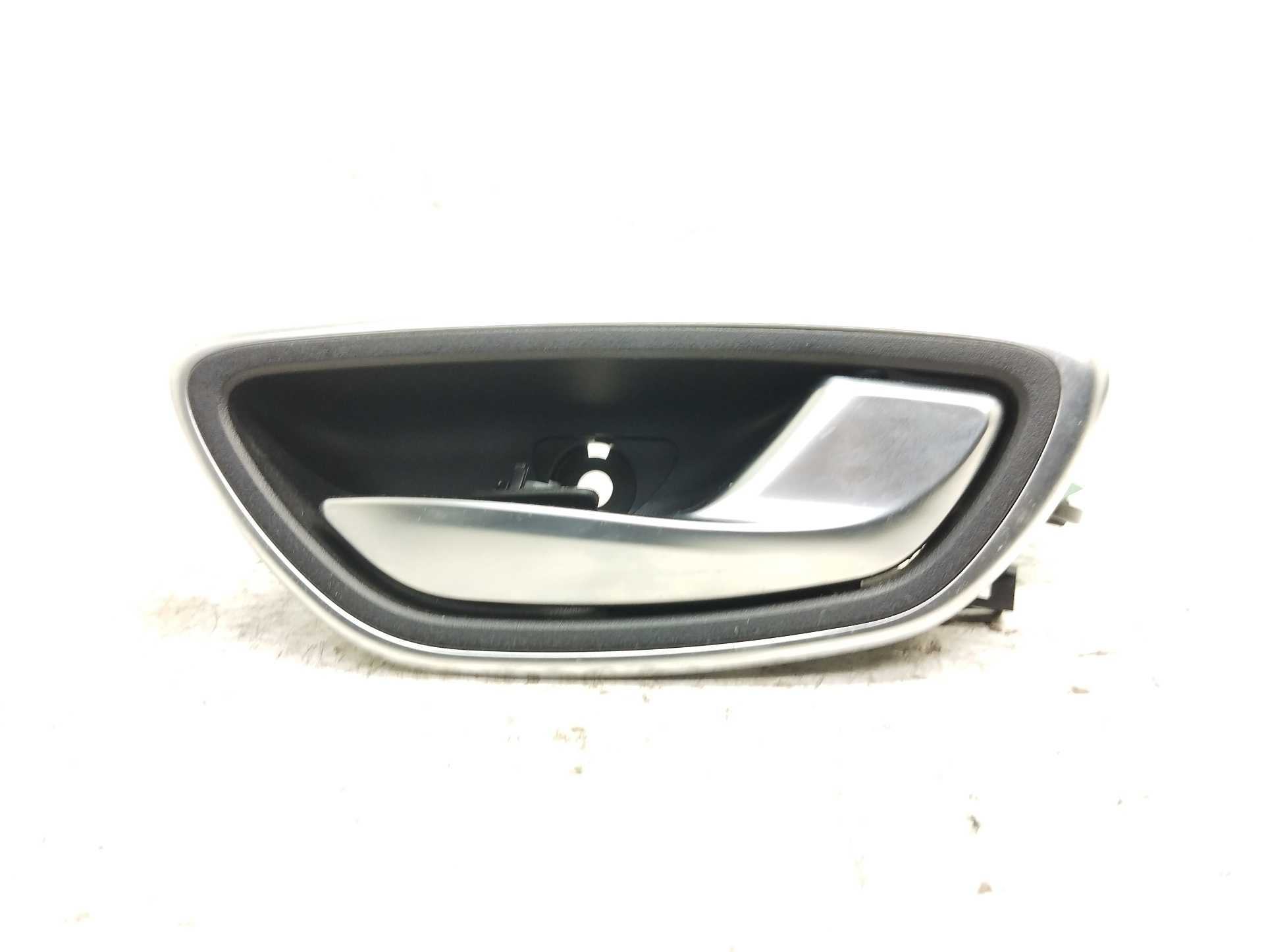 Recambio de maneta interior delantera derecha para renault scenic iv zen referencia OEM IAM 826725250  