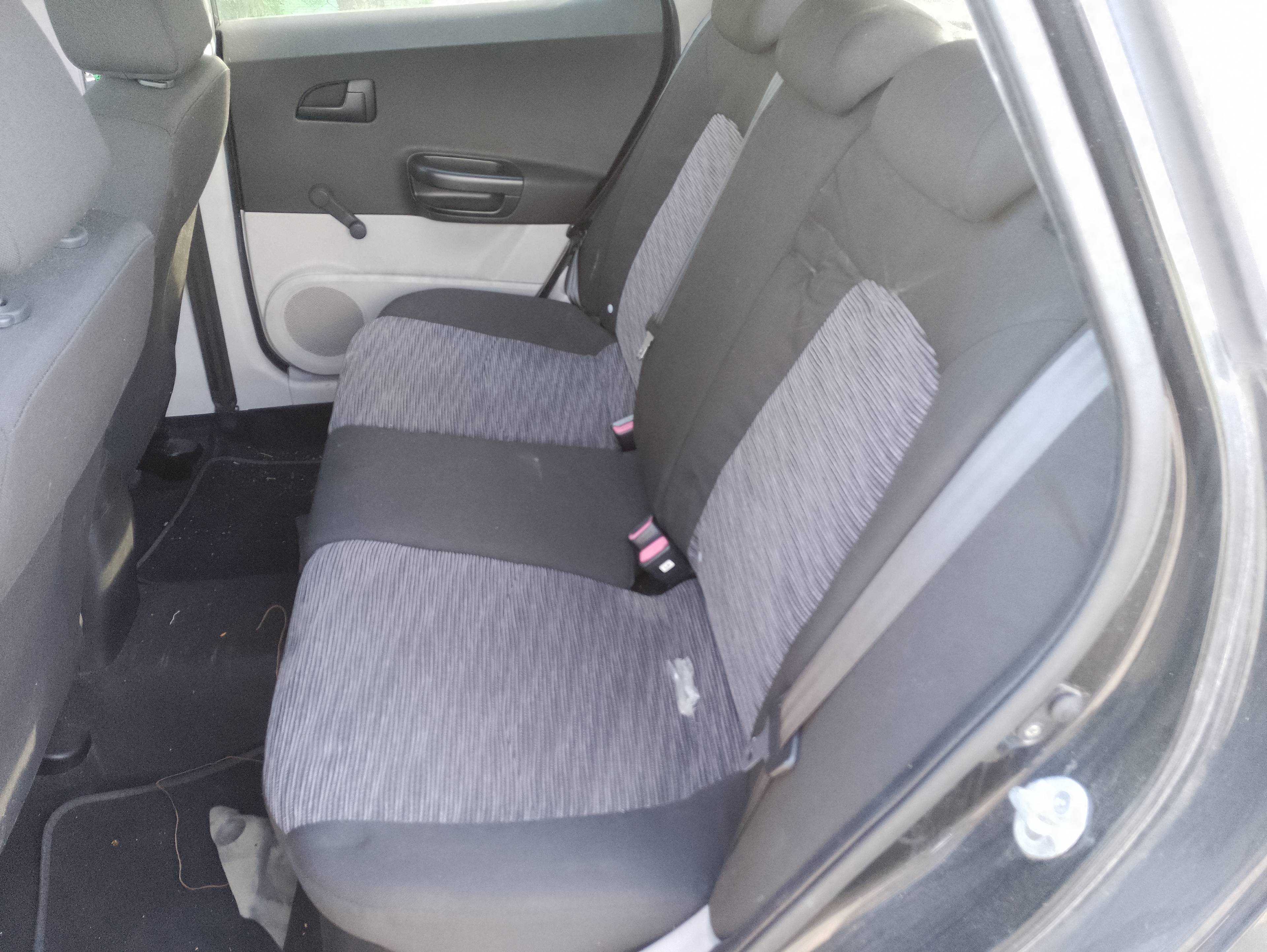 Recambio de asientos traseros para kia cee´d concept referencia OEM IAM   