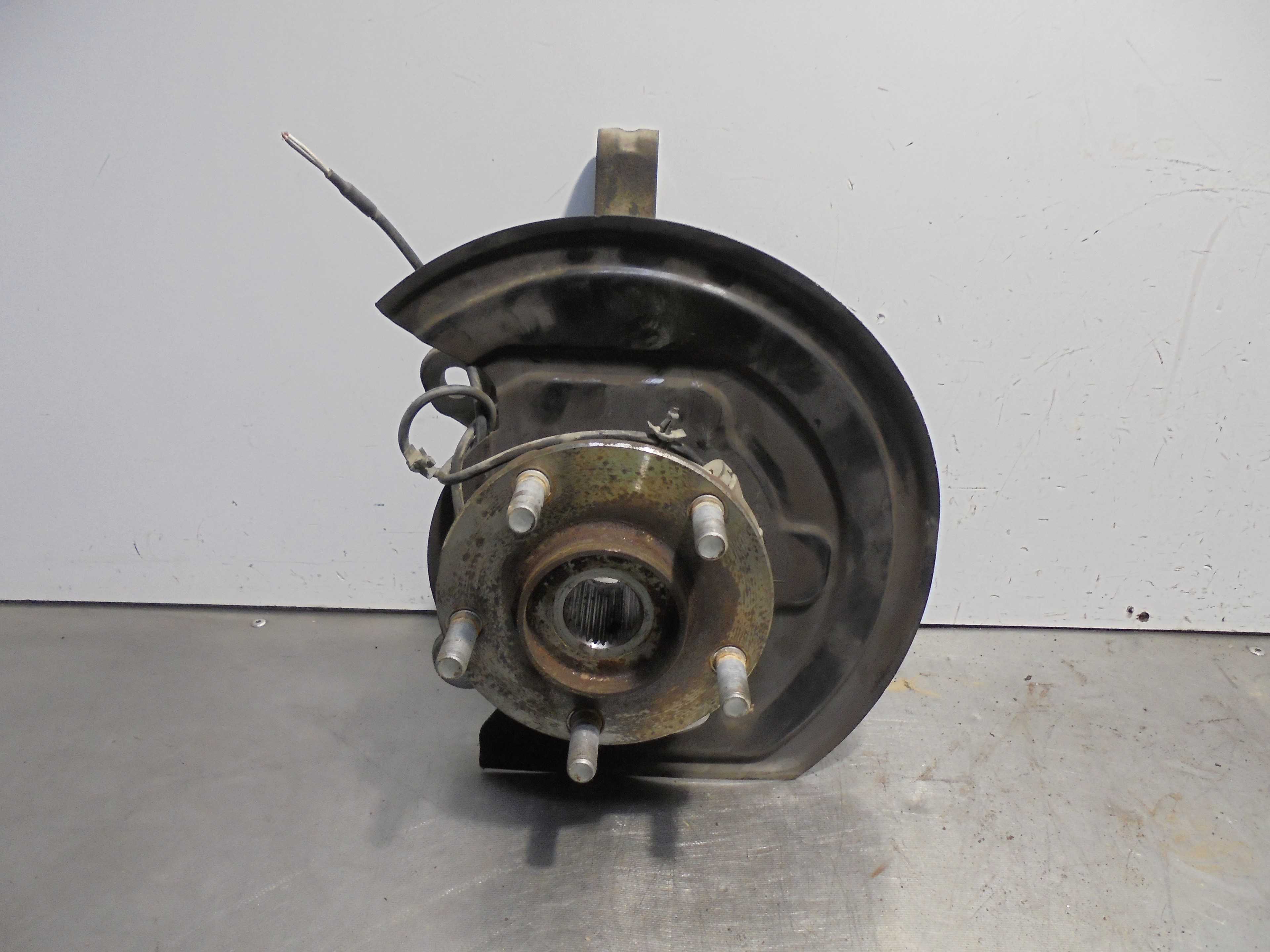 Recambio de mangueta delantera izquierda para nissan juke (f15) 1.6 cat referencia OEM IAM 400151KK0H  