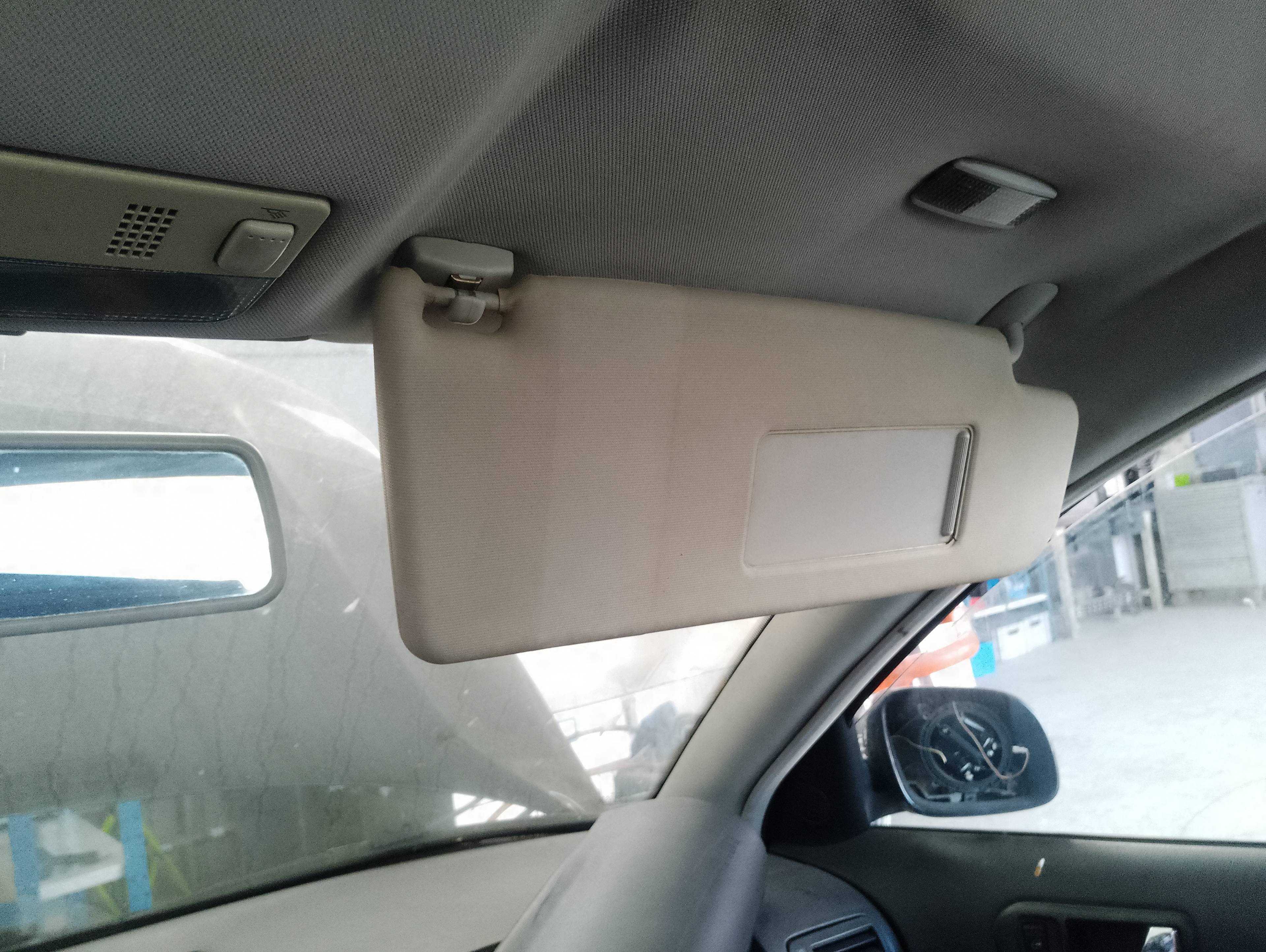 Recambio de parasol derecho para volkswagen passat berlina (3b3) advance referencia OEM IAM   