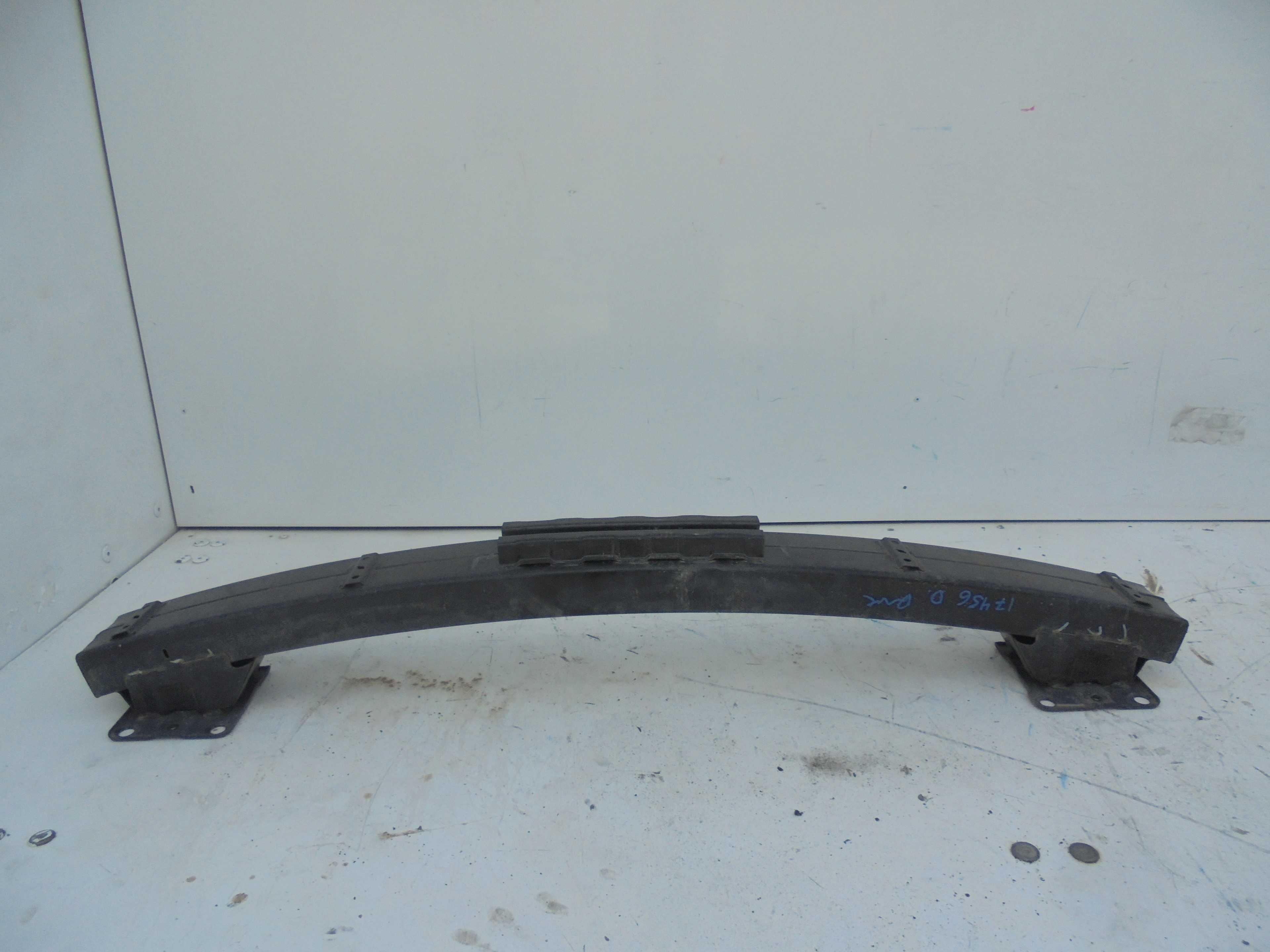 Recambio de refuerzo paragolpes delantero para hyundai sonata (nf) 2.0 crdi comfort i referencia OEM IAM   