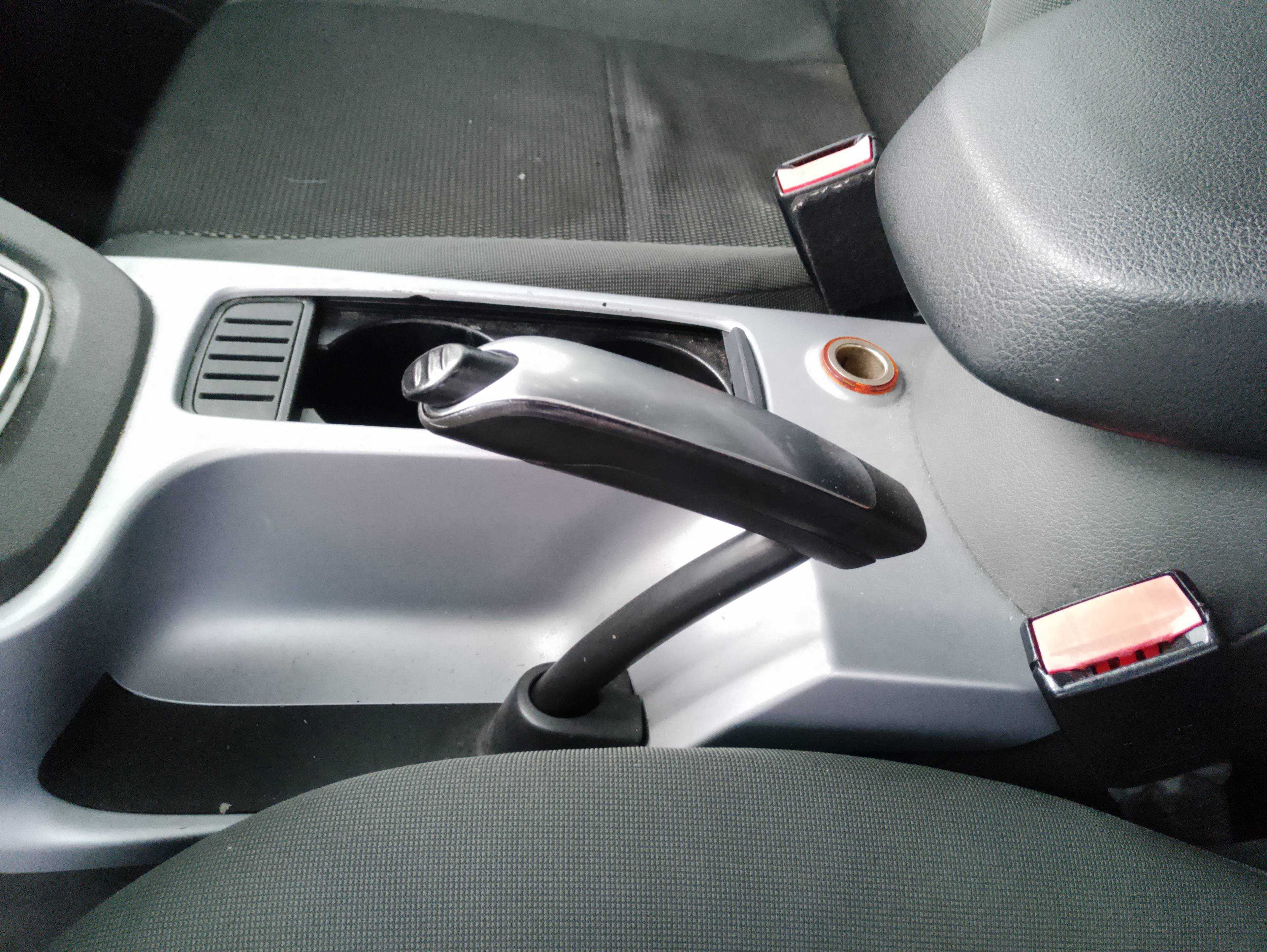 Recambio de palanca freno para ford kuga (cbv) titanium referencia OEM IAM   