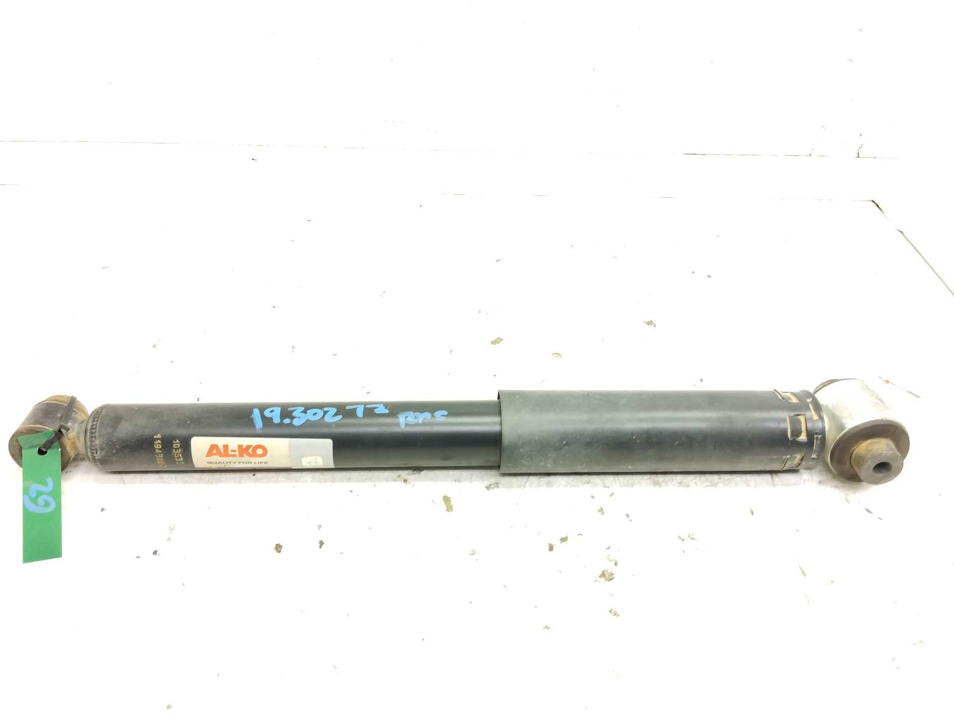 Recambio de amortiguador trasero izquierdo para renault scenic ii authentique referencia OEM IAM 11943020 103533 8200330197