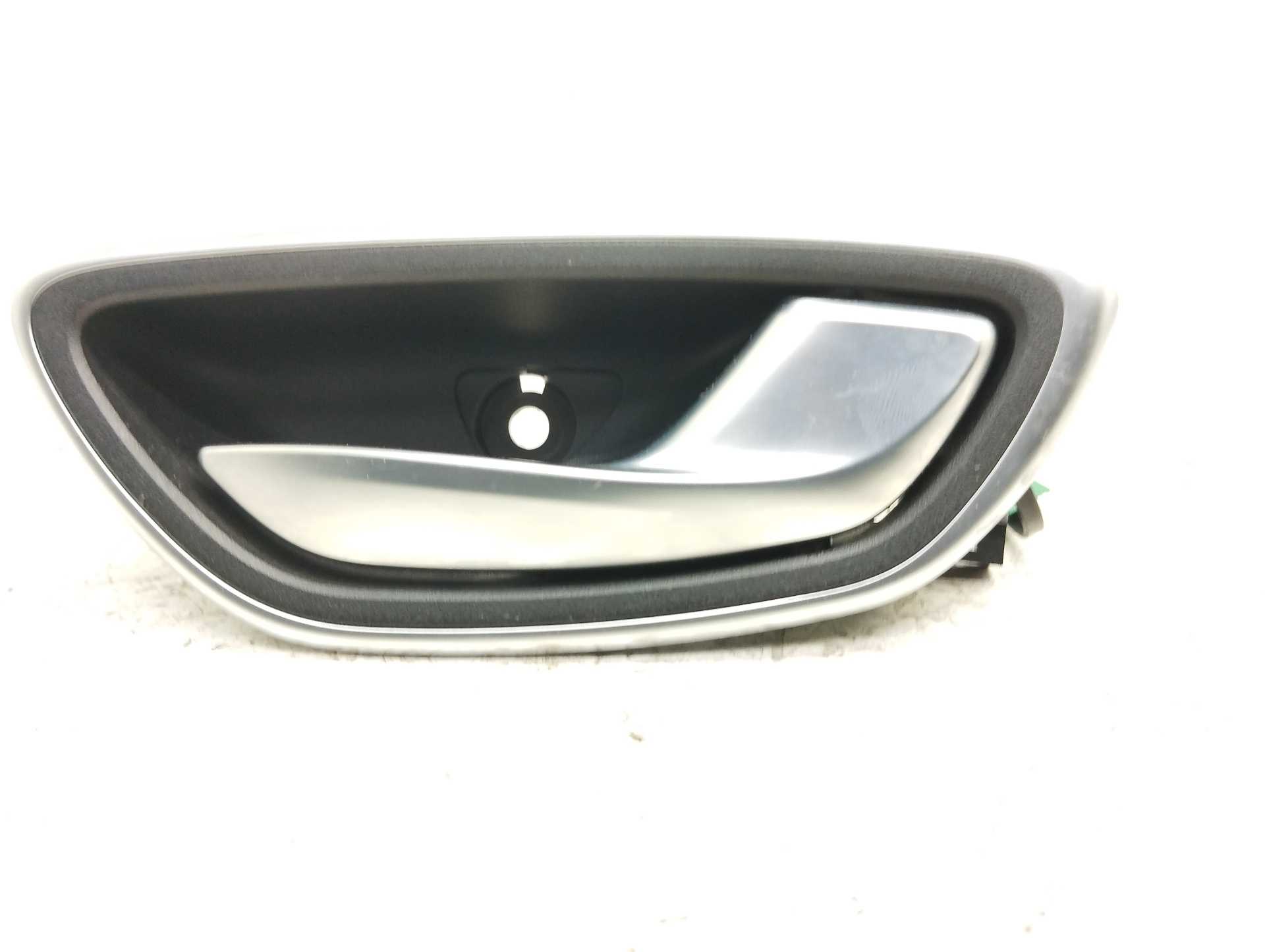 Recambio de maneta interior trasera derecha para renault scenic iv zen referencia OEM IAM 826725250R  