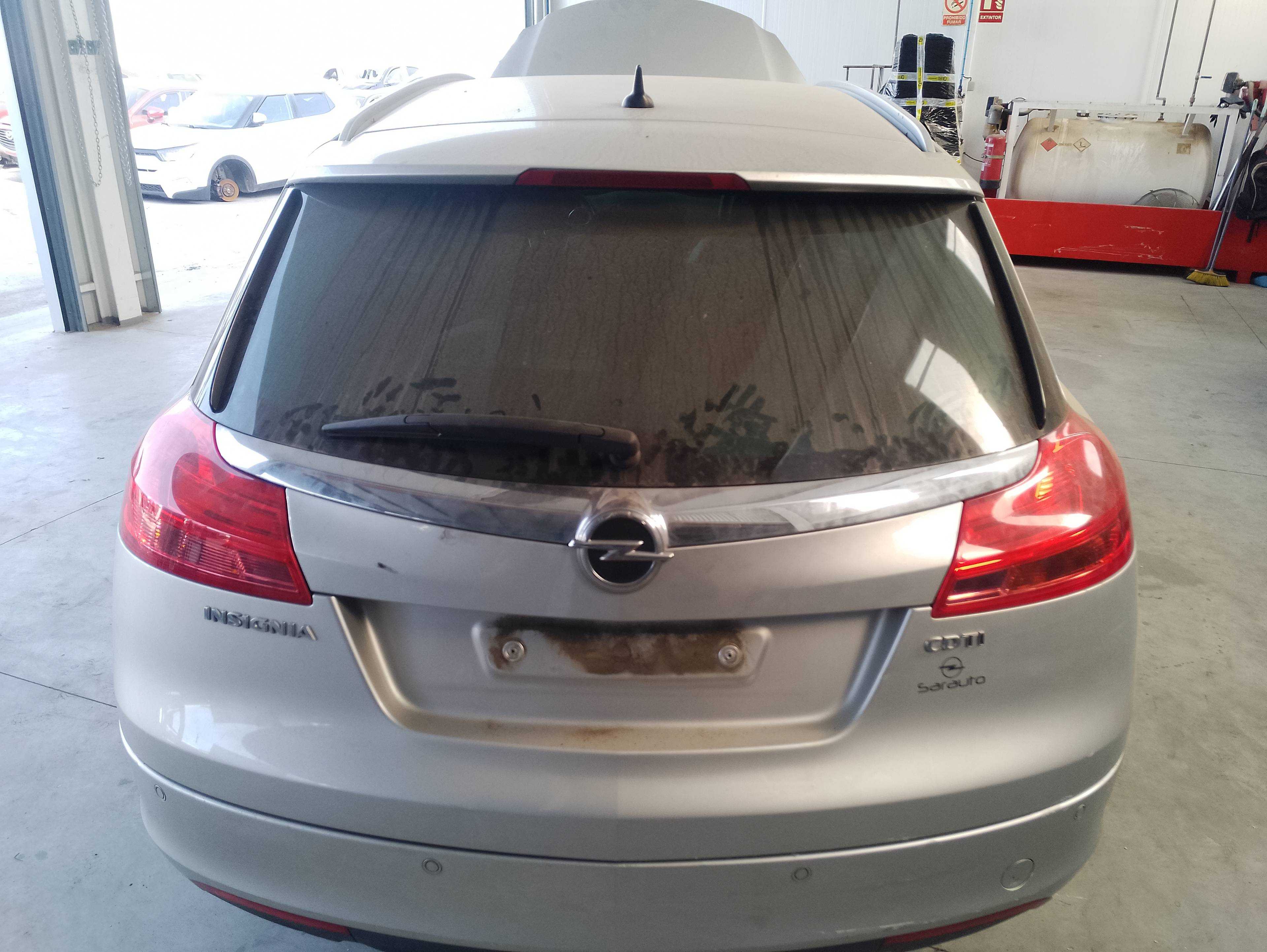 Recambio de porton trasero para opel insignia sports tourer cosmo referencia OEM IAM   