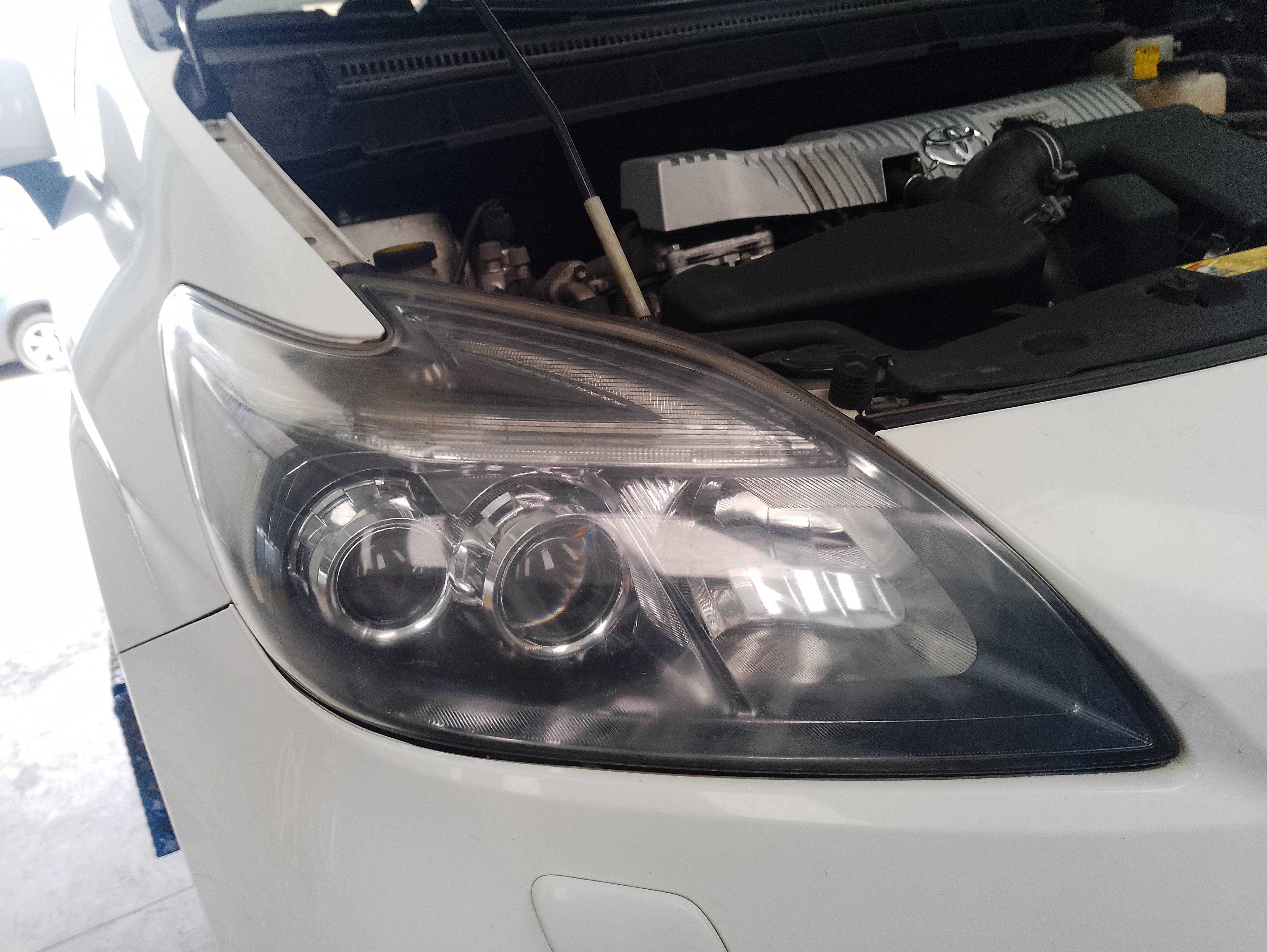 Recambio de faro derecho para toyota prius (nhw30) plug-in hybrid advance referencia OEM IAM   