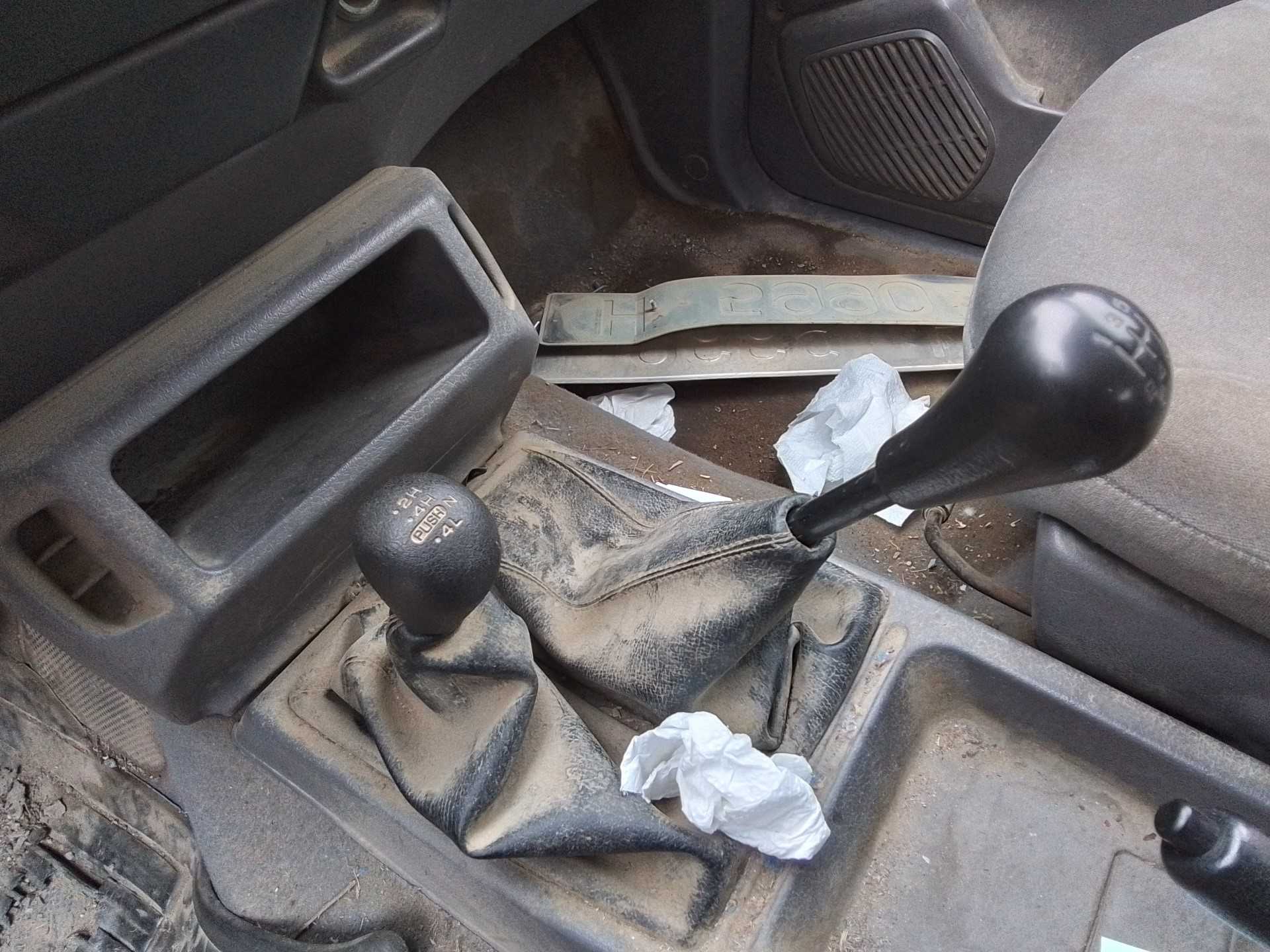 Recambio de palanca cambio para nissan terrano/terrano.ii (r20) avenue referencia OEM IAM   